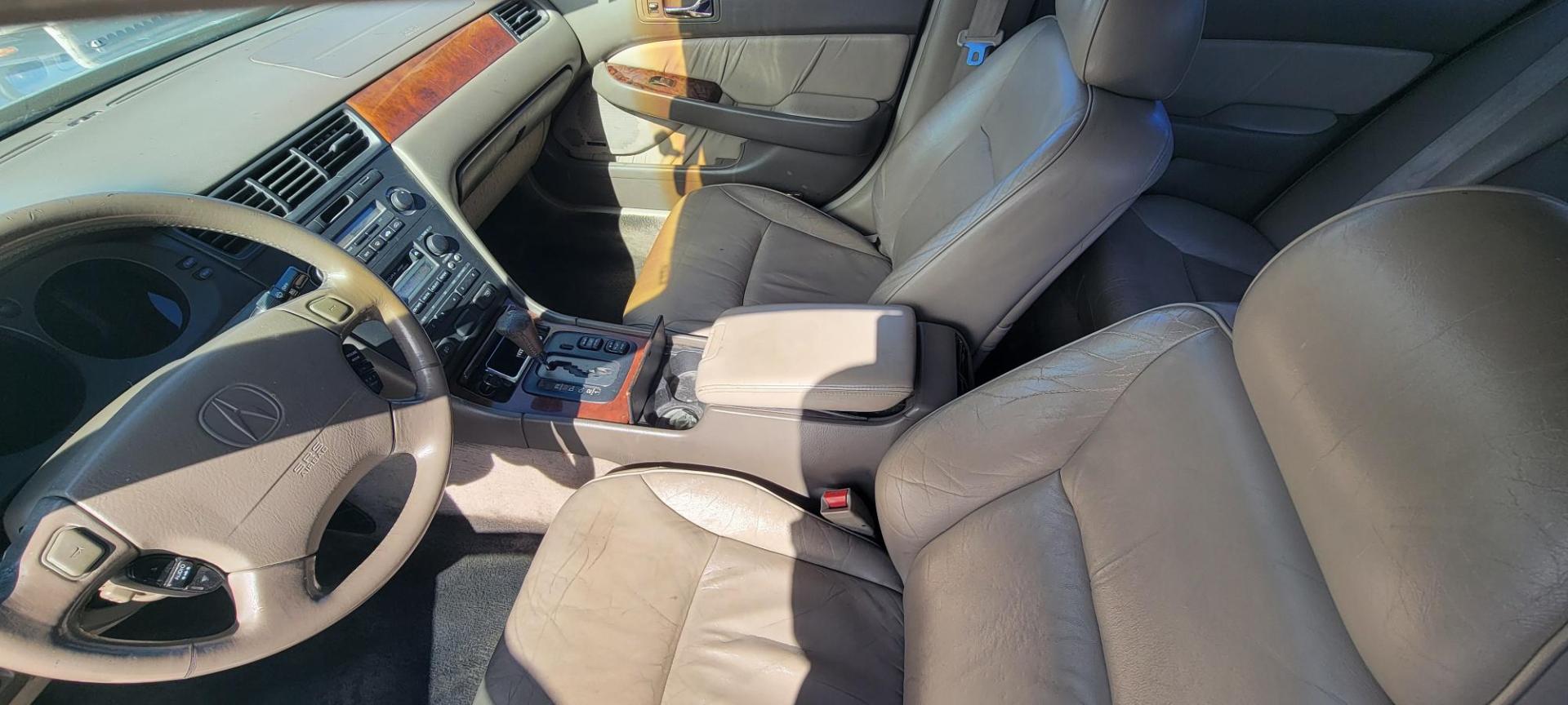 1997 /GRAY Acura RL 3.5RL (JH4KA9658VC) with an 3.5L V6 SOHC 24V engine, 4-Speed Automatic Overdrive transmission, located at 44356 Date Ave., Lancaster, CA, 93534, (661) 945-6555, 34.688919, -118.139374- Photo#5