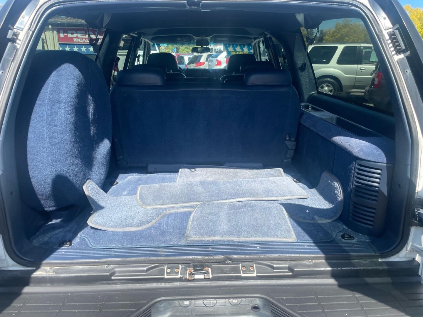 1999 White Chevrolet Suburban LT (1GNEC16R5XJ) with an 8 Cylinder Other engine, 5-Speed Automatic transmission, located at 800 Riverside Ave, Roseville, CA, 95678, 916-773-4549 & Toll Free: 866-719-4393, 38.732265, -121.291039 - LT 8 PASSENGER NEW TIRES LOW MILES CLEAN CARFAX- Photo#8