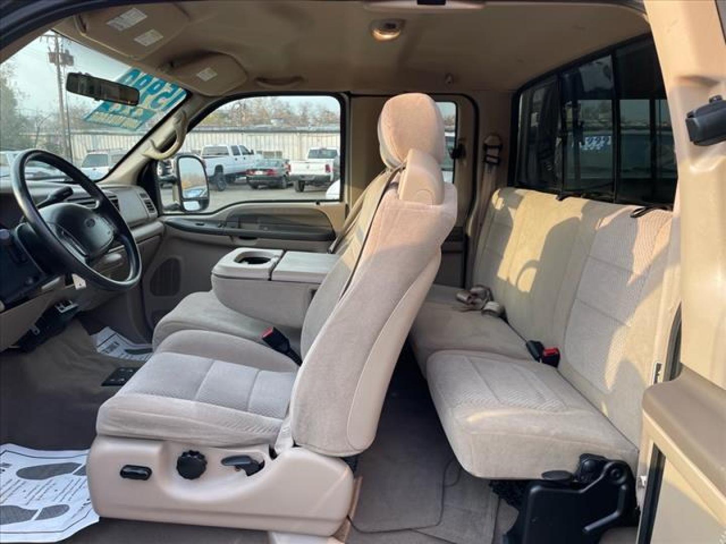 2002 Arizona Beige Clearcoat Metallic Ford F-250 Super Duty XLT (1FTNX21S82E) with an Triton 6.8L V10 310hp 425ft. lbs. Other engine, 4-Speed Automatic transmission, located at 800 Riverside Ave, Roseville, CA, 95678, 916-773-4549 & Toll Free: 866-719-4393, 38.732265, -121.291039 - 4X4 SUPER CAB XLT 88K MILES NEW TIRES ONE OWNER CLEAN CARFAX - Photo#0