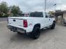 2003 Summit White/Light Pewter Metallic Chevrolet Silverado 1500 LS (1GCEK19V93E) with an 4.8L V8 270hp 285ft. lbs. Other engine, 4-Speed Automatic transmission, located at 800 Riverside Ave, Roseville, CA, 95678, 916-773-4549 & Toll Free: 866-719-4393, 38.732265, -121.291039 - 4X4 EXTENDED CAB LS LOW MILES CLEAN CARFAX - Photo#3