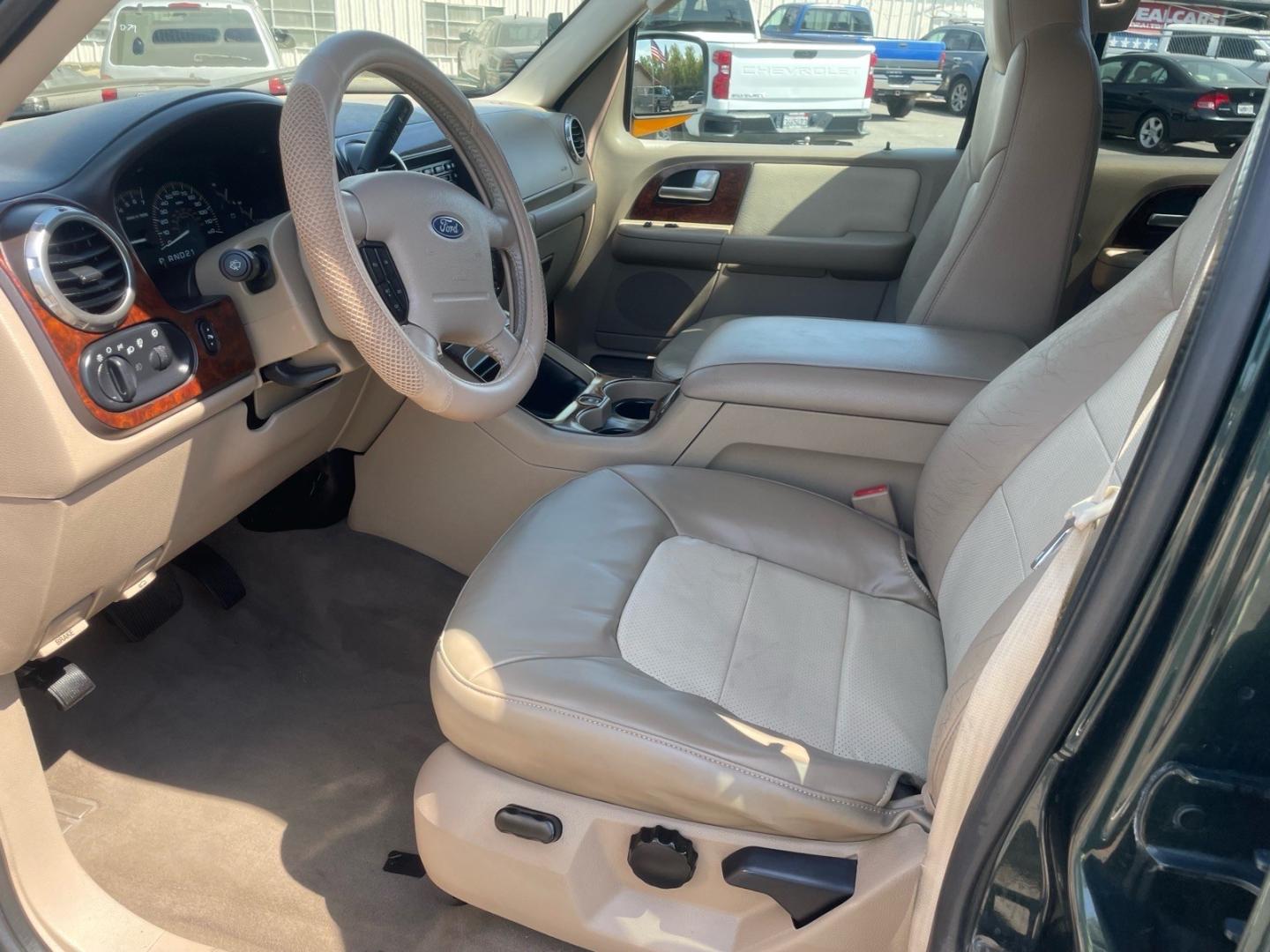 2003 Aspen Green Clearcoat Metallic Ford Expedition Eddie Bauer (1FMFU18L73L) with an Triton 5.4L V8 260hp 350ft. lbs. Other engine, Automatic transmission, located at 800 Riverside Ave, Roseville, CA, 95678, 916-773-4549 & Toll Free: 866-719-4393, 38.732265, -121.291039 - 4X4 EDDIE BAUER LOW MILES ONE OWNER CLEAN CARFAX- Photo#11