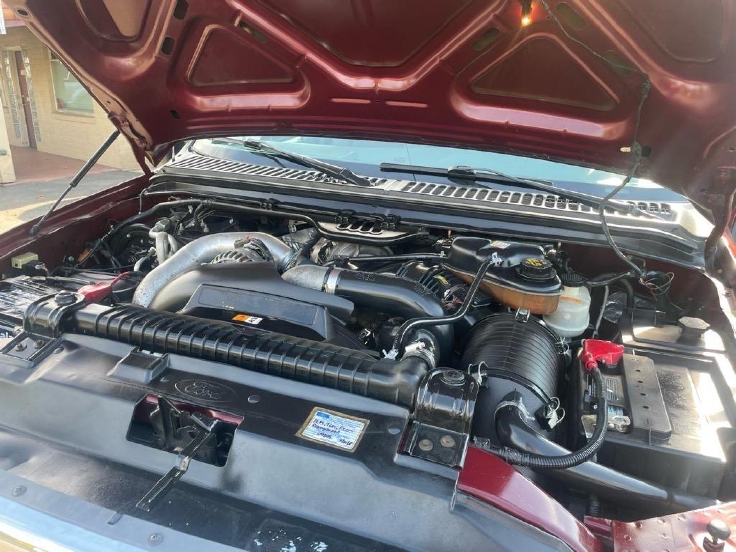 2004 Dark Toreador Red Clearcoat Ford F-350 Super Duty XLT (1FTSW31P44E) with an Power Stroke 6.0L Diesel Turbo V8 325hp 560ft. lbs. Other engine, 5-Speed Automatic transmission, located at 800 Riverside Ave, Roseville, CA, 95678, 916-773-4549 & Toll Free: 866-719-4393, 38.732265, -121.291039 - DIESEL CREW CAB 4X4 XLT LOW MILES ONE OWNER - Photo#16