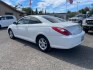 2005 White Toyota Camry Solara SE (4T1CE38P15U) with an 2.4L 2.4L I4 157hp 162ft. lbs. Other engine, 4-Speed Automatic transmission, located at 800 Riverside Ave, Roseville, CA, 95678, 916-773-4549 & Toll Free: 866-719-4393, 38.732265, -121.291039 - SE CLEAN CARFAX- Photo#2
