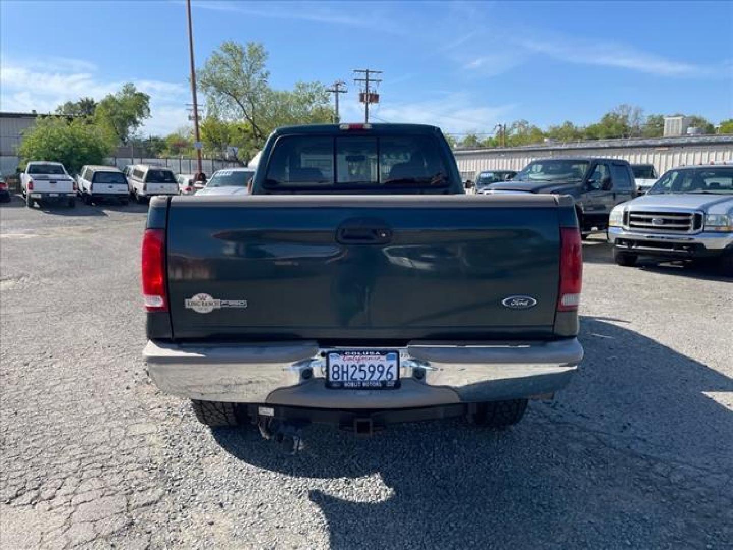 2006 Dark Green Satin Clearcoat Metallic Ford F-350 Super Duty King Ranch (1FTWW31P56E) with an 0.0 8 Cylinder Direct Injection engine, 5-Speed Automatic transmission, located at 800 Riverside Ave, Roseville, CA, 95678, 916-773-4549 & Toll Free: 866-719-4393, 38.732265, -121.291039 - DIESEL CREW CAB 4X4 FX4 KING RANCH LOW MILES - Photo#9