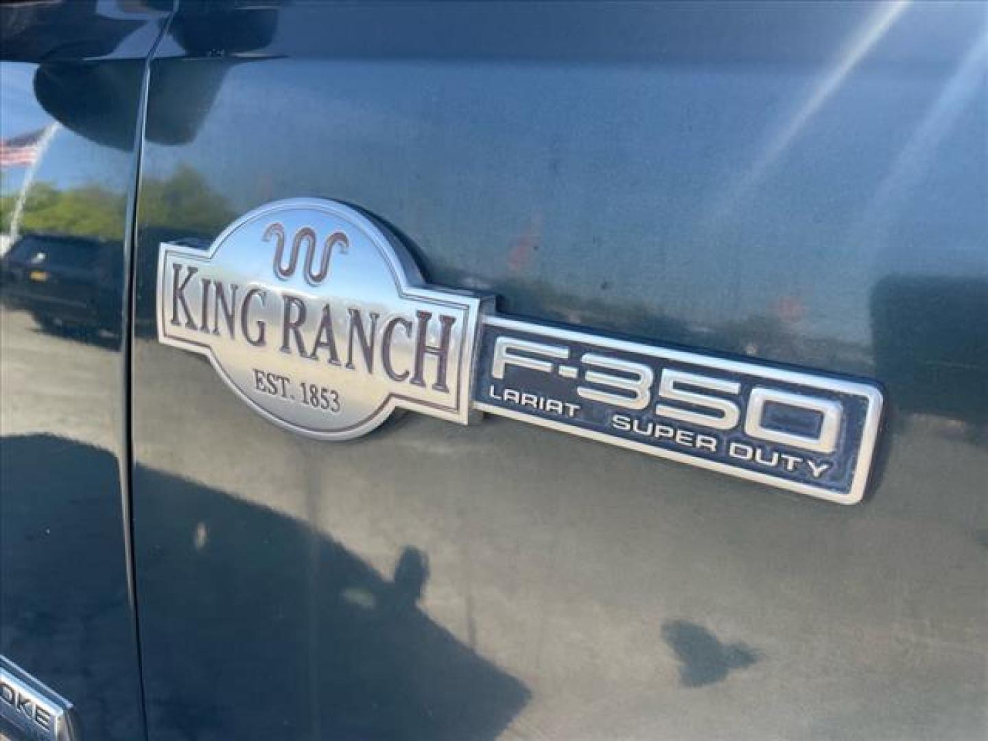 2006 Dark Green Satin Clearcoat Metallic Ford F-350 Super Duty King Ranch (1FTWW31P56E) with an 0.0 8 Cylinder Direct Injection engine, 5-Speed Automatic transmission, located at 800 Riverside Ave, Roseville, CA, 95678, 916-773-4549 & Toll Free: 866-719-4393, 38.732265, -121.291039 - DIESEL CREW CAB 4X4 FX4 KING RANCH LOW MILES - Photo#2