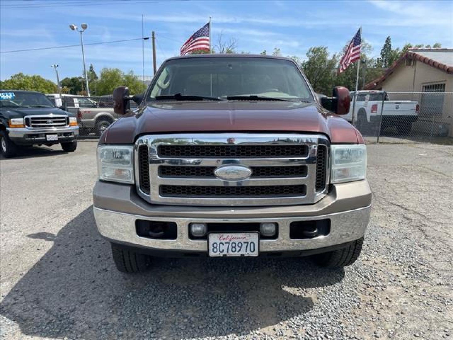 2006 Dark Toreador Red Clearcoat/Arizona Beige Clearcoa Ford F-350 Super Duty King Ranch (1FTWW31P26E) with an 0.0 8 Cylinder Direct Injection engine, 5-Speed Automatic transmission, located at 800 Riverside Ave, Roseville, CA, 95678, 916-773-4549 & Toll Free: 866-719-4393, 38.732265, -121.291039 - DIESEL CREW CAB 4X4 KING RANCH CLEAN CARFAX - Photo#8