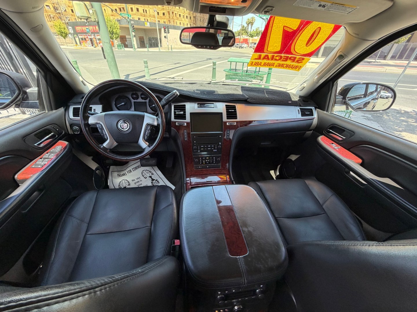 2007 Cadillac Escalade AWD (1GYFK63837R) with an 6.2L V8 OHV 16V engine, 6-Speed Automatic Overdrive transmission, located at 744 E Miner Ave, Stockton, CA, 95202, (209) 944-5770, 37.956863, -121.282082- Photo#8