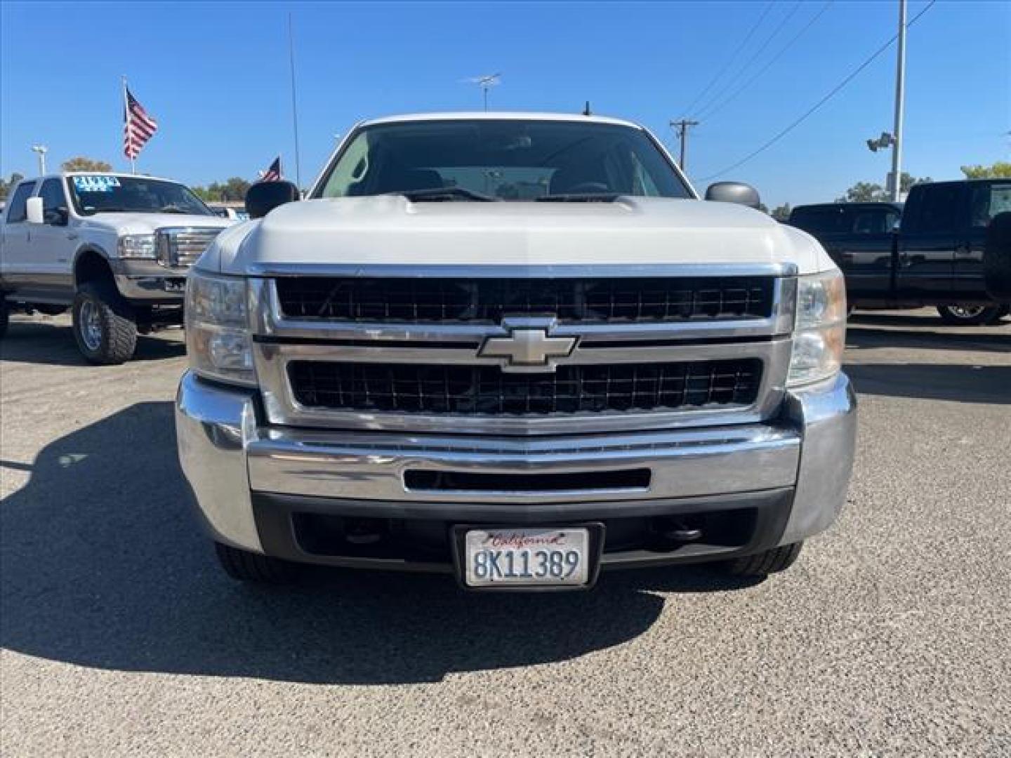 2007 Summit White Chevrolet Silverado 2500HD LT1 (1GCHC23617F) with an 6.6L Duramax 6.6L V8 Turbo 365hp 660ft. lbs. Direct Injection engine, Allison 1000 6-Speed Shiftable Automatic transmission, located at 800 Riverside Ave, Roseville, CA, 95678, 916-773-4549 & Toll Free: 866-719-4393, 38.732265, -121.291039 - DURAMAX DIESEL CREW CAB LT ALLISON TRANSMISSION SERVICE RECORDS ON CLEAN CARFAX - Photo#8