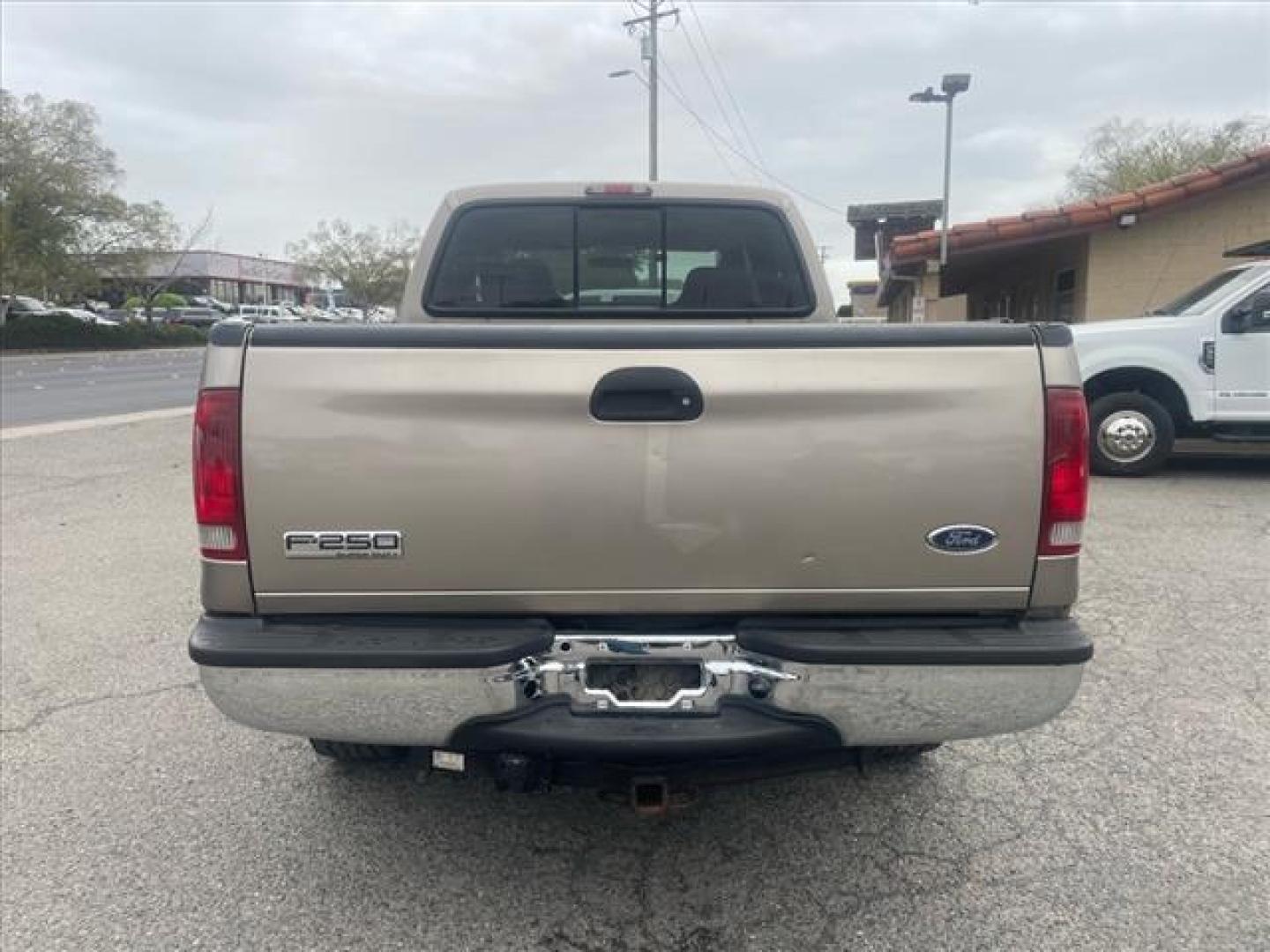 2007 Arizona Beige Clearcoat Metallic Ford F-250 Super Duty XLT (1FTSW21P97E) with an 6.0L 6.0L Turbo Diesel V8 OHV 32V Direct Injection engine, 5-Speed Automatic transmission, located at 800 Riverside Ave, Roseville, CA, 95678, 916-773-4549 & Toll Free: 866-719-4393, 38.732265, -121.291039 - DIESEL CREW CAB 4X4 FX4 XLT SERVICE RECORDS ON CLEAN CARFAX - Photo#7