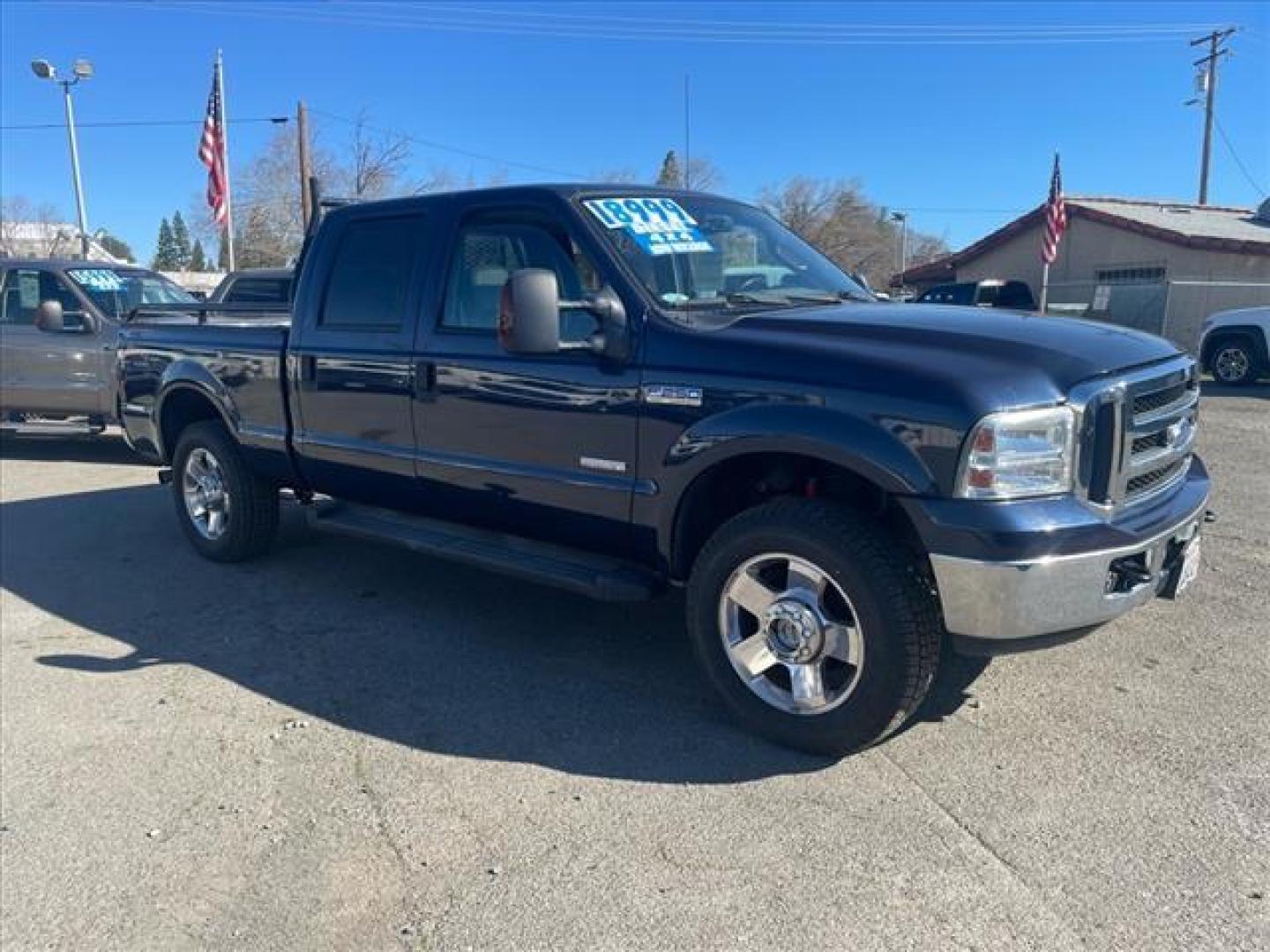 2007 True Blue Clearcoat Metallic Ford F-250 Super Duty Lariat (1FTSW21P37E) with an 6.0L 6.0L Turbo Diesel V8 OHV 32V Direct Injection engine, 5-Speed Automatic transmission, located at 800 Riverside Ave, Roseville, CA, 95678, 916-773-4549 & Toll Free: 866-719-4393, 38.732265, -121.291039 - DIESEL CREW CAB 4X4 FX4 LARIAT LOW MILES MOON ROOF ONE OWNER CLEAN CARFAX - Photo#1
