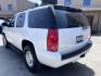 2007 White /Gray GMC Yukon SLE-1 2WD (1GKFC13J47J) with an 5.3L V8 OHV 16V engine, 4-Speed Automatic Overdrive transmission, located at 30 S. Berkeley Avenue, Pasadena, CA, 91107, (626) 248-7567, 34.145447, -118.109398 - 2007 GMC Yukon SLT – 3rd Row SUV – $995 Down – Buy Here Pay Here – Bad Credit OK – Crown City Motors – Pasadena, CA Need a full-size SUV with space for the whole family, rugged performance, and a touch of luxury? Check out this 2007 GMC Yukon SLT, available now at Crown City Motors in - Photo#2