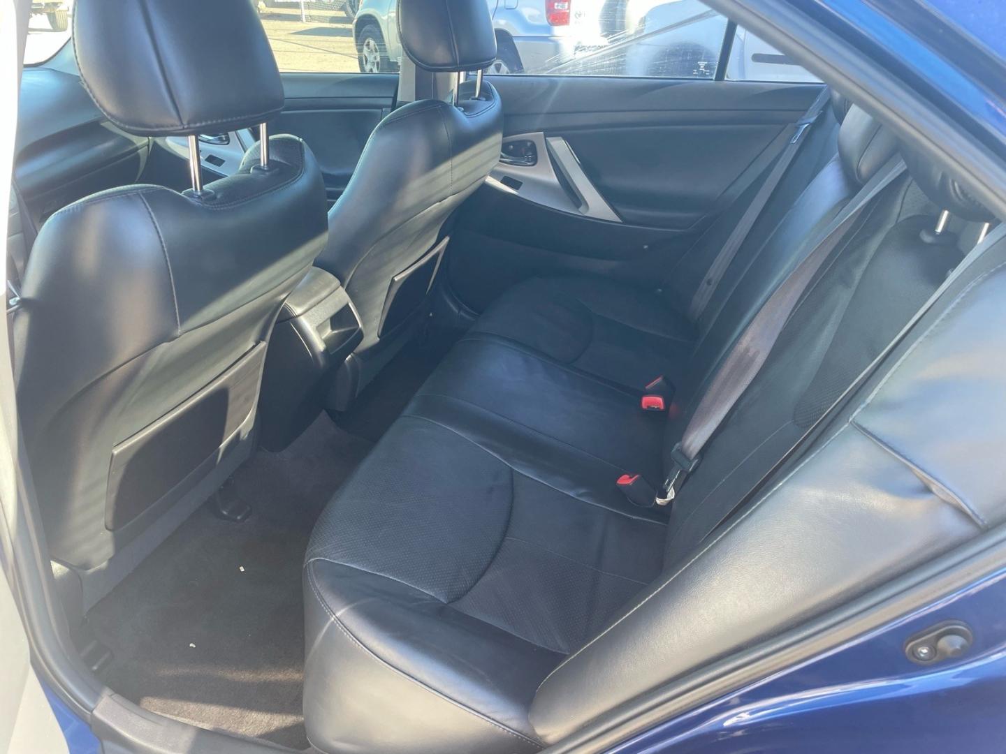2007 Blue Ribbon Metallic Toyota Camry SE V6 (4T1BK46K17U) with an 3.5L 3.5L V6 268hp 248ft. lbs. Other engine, 6-Speed Shiftable Automatic transmission, located at 800 Riverside Ave, Roseville, CA, 95678, 916-773-4549 & Toll Free: 866-719-4393, 38.732265, -121.291039- Photo#9