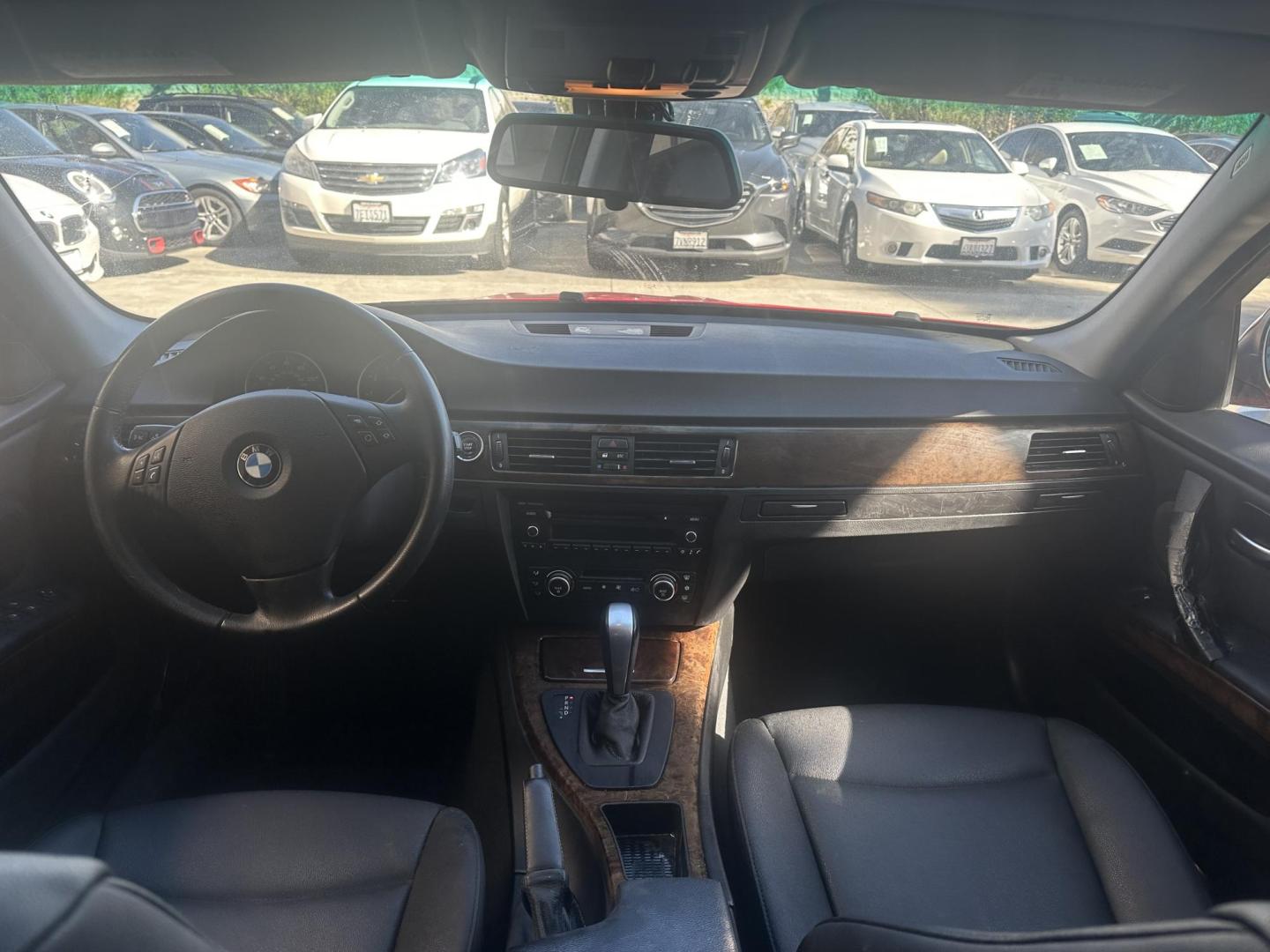 2008 Gray /Black BMW 3-Series 328i (WBAVC53548F) with an 3.0L L6 DOHC 24V engine, Automatic transmission, located at 30 S. Berkeley Avenue, Pasadena, CA, 91107, (626) 248-7567, 34.145447, -118.109398 - New Tires! Fully serviced! Welcome to Crown City Motors in Pasadena, where we proudly present an exceptional opportunity for car buyers seeking quality and value: the 2008 BMW 3-Series 328i. This classic luxury sedan combines performance, comfort, and style, making it a top choice for anyone in th - Photo#16