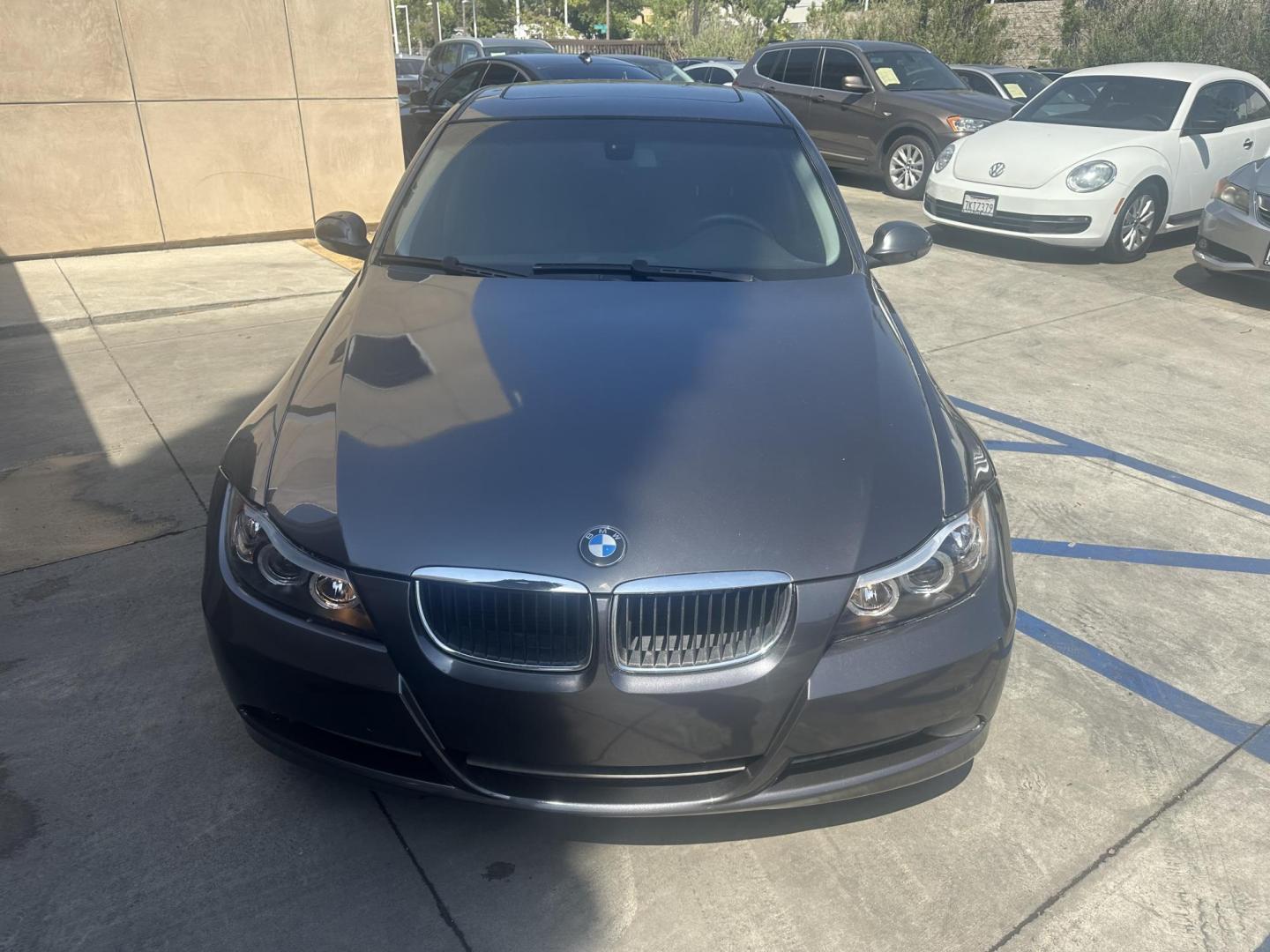 2008 Gray /Black BMW 3-Series 328i (WBAVC53548F) with an 3.0L L6 DOHC 24V engine, Automatic transmission, located at 30 S. Berkeley Avenue, Pasadena, CA, 91107, (626) 248-7567, 34.145447, -118.109398 - New Tires! Fully serviced! Welcome to Crown City Motors in Pasadena, where we proudly present an exceptional opportunity for car buyers seeking quality and value: the 2008 BMW 3-Series 328i. This classic luxury sedan combines performance, comfort, and style, making it a top choice for anyone in th - Photo#5