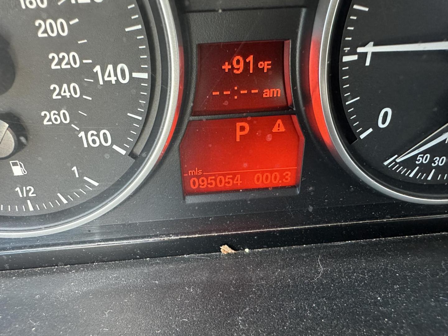 2008 Gray /Black BMW 3-Series 328i (WBAVC53548F) with an 3.0L L6 DOHC 24V engine, Automatic transmission, located at 30 S. Berkeley Avenue, Pasadena, CA, 91107, (626) 248-7567, 34.145447, -118.109398 - New Tires! Fully serviced! Welcome to Crown City Motors in Pasadena, where we proudly present an exceptional opportunity for car buyers seeking quality and value: the 2008 BMW 3-Series 328i. This classic luxury sedan combines performance, comfort, and style, making it a top choice for anyone in th - Photo#9