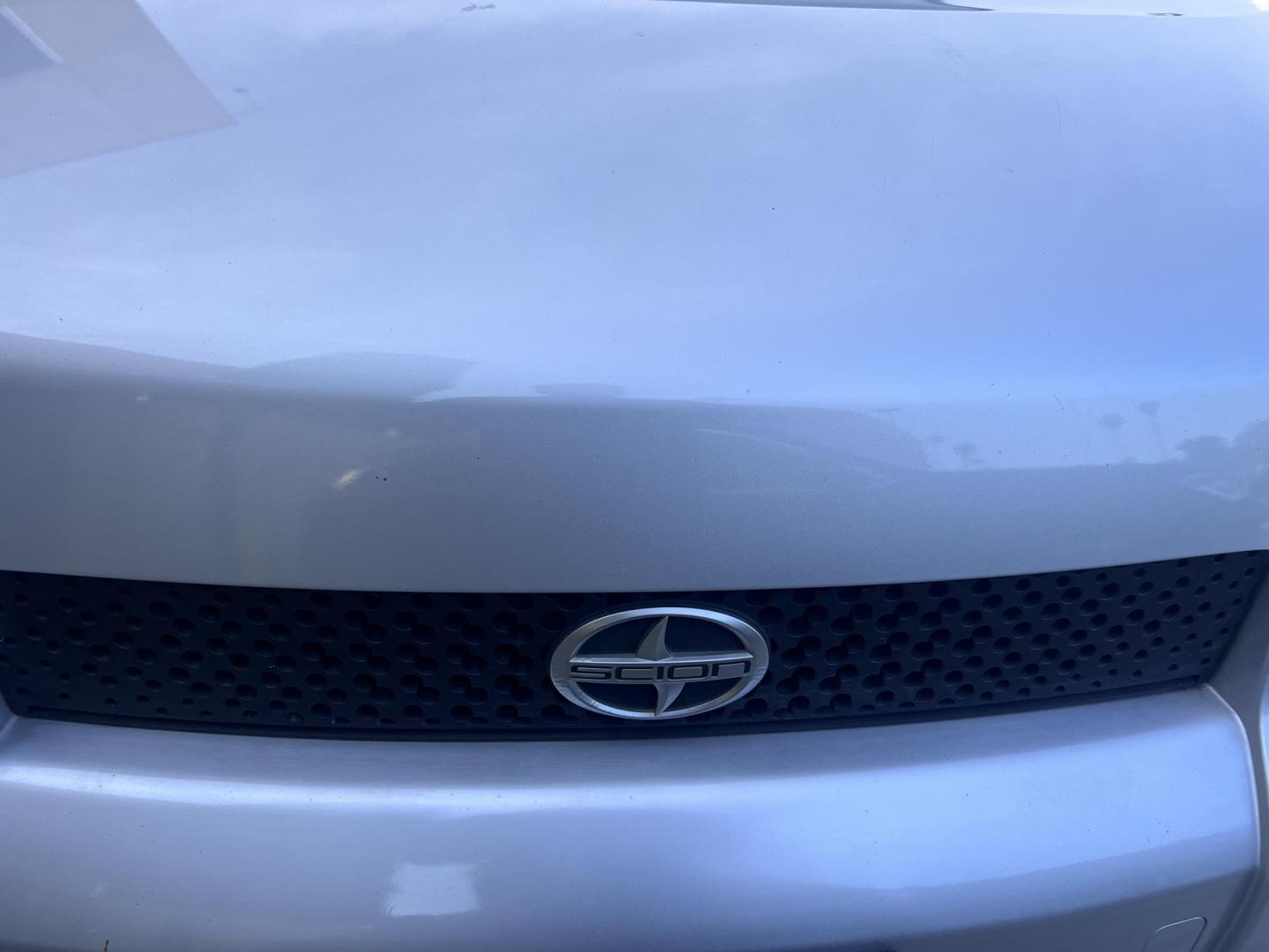 2008 Silver Scion xB Wagon (JTLKE50EX81) with an 2.4L L4 DOHC 16V engine, AUTOMATIC transmission, located at 30 S. Berkeley Avenue, Pasadena, CA, 91107, (626) 248-7567, 34.145447, -118.109398 - 2008 Scion xB Wagon – Bold Looks, Toyota Reliability, and Affordable Payments – Buy Here Pay Here in Pasadena If you’ve been searching for a dependable, fuel-efficient, and versatile hatchback with unmistakable style, this 2008 Scion xB is the perfect fit — available now at Crown City Mot - Photo#3