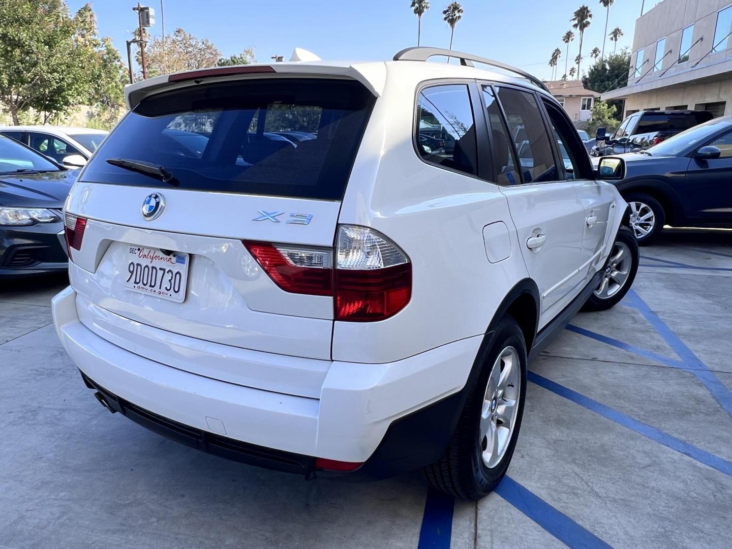 2008 White /Tan BMW X3 3.0si (WBXPC93418W) with an 3.0L L6 DOHC 24V engine, Automatic transmission, located at 30 S. Berkeley Avenue, Pasadena, CA, 91107, (626) 248-7567, 34.145447, -118.109398 - Navigation! Leather Seats! This 2008 BMW X3 3.0 SI looks and drives well. Crown City Motors is a used “Buy Here Pay Here” car dealer in Pasadena CA. “Buy Here Pay Here” financing, means that when you purchase your vehicle from our dealership, that you make the payments to the dealership - Photo#13