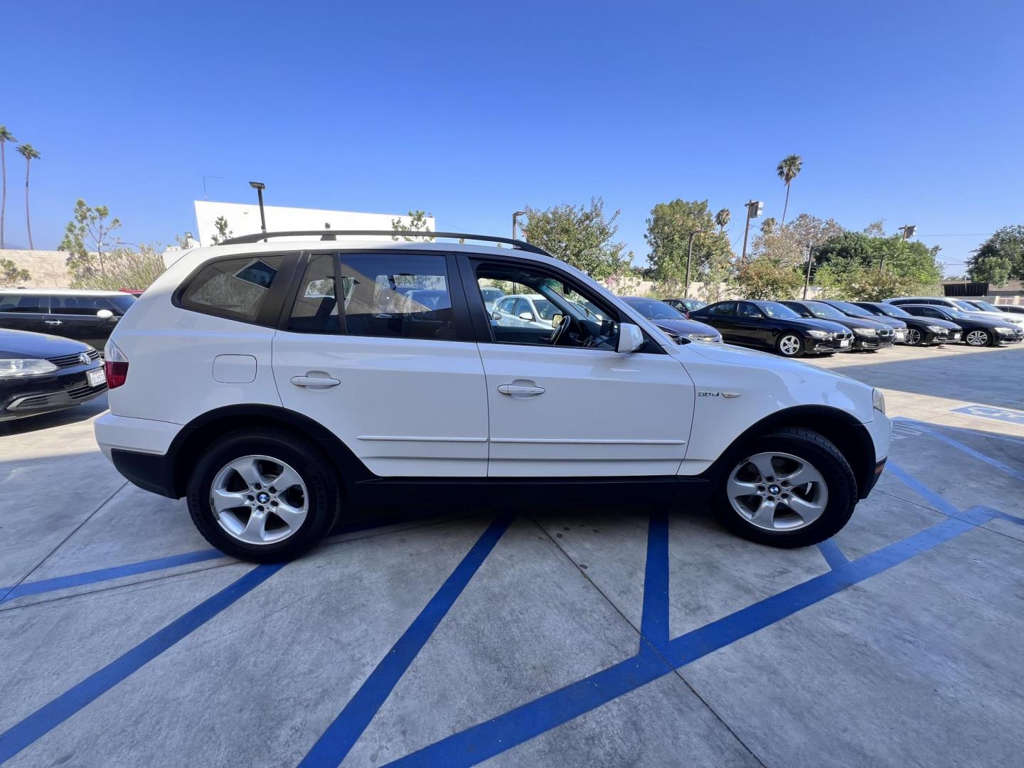 2008 White /Tan BMW X3 3.0si (WBXPC93418W) with an 3.0L L6 DOHC 24V engine, Automatic transmission, located at 30 S. Berkeley Avenue, Pasadena, CA, 91107, (626) 248-7567, 34.145447, -118.109398 - Navigation! Leather Seats! This 2008 BMW X3 3.0 SI looks and drives well. Crown City Motors is a used “Buy Here Pay Here” car dealer in Pasadena CA. “Buy Here Pay Here” financing, means that when you purchase your vehicle from our dealership, that you make the payments to the dealership - Photo#12
