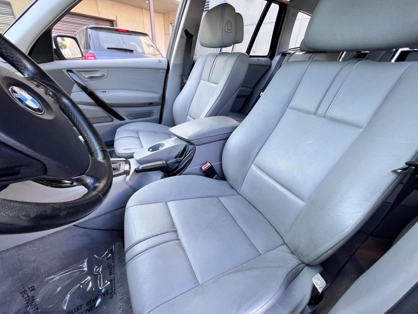 2008 White /Tan BMW X3 3.0si (WBXPC93418W) with an 3.0L L6 DOHC 24V engine, Automatic transmission, located at 30 S. Berkeley Avenue, Pasadena, CA, 91107, (626) 248-7567, 34.145447, -118.109398 - Navigation! Leather Seats! This 2008 BMW X3 3.0 SI looks and drives well. Crown City Motors is a used “Buy Here Pay Here” car dealer in Pasadena CA. “Buy Here Pay Here” financing, means that when you purchase your vehicle from our dealership, that you make the payments to the dealership - Photo#17