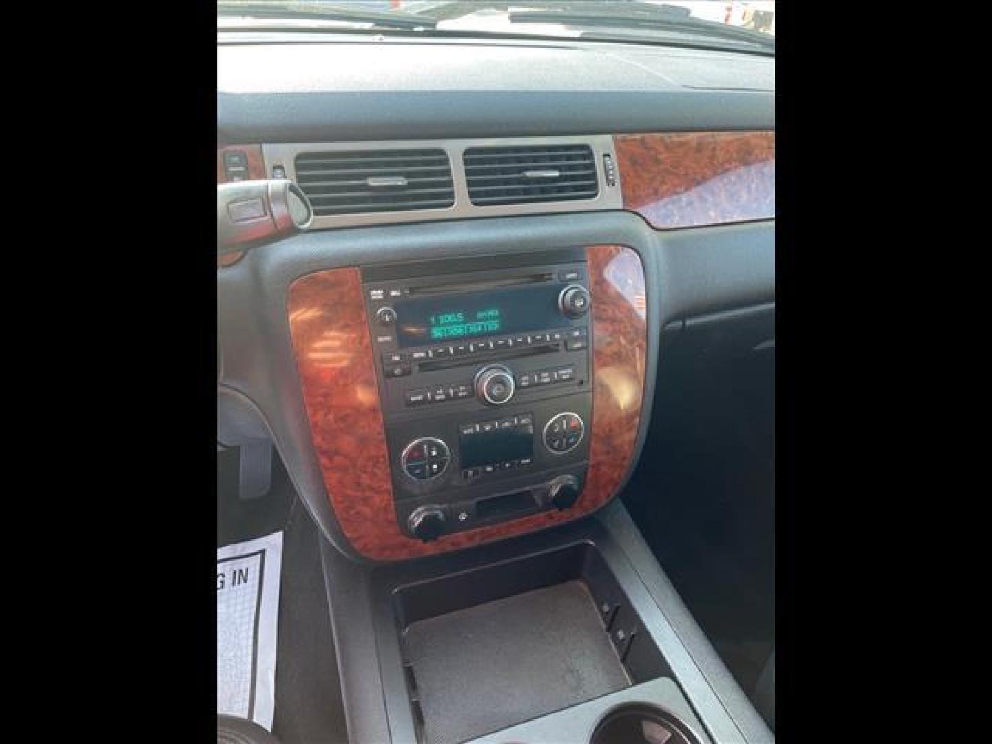 2008 Desert Brown Metallic Chevrolet Silverado 2500HD LTZ (1GCHK236X8F) with an 6.6L Duramax 6.6L Diesel Turbo V8 365hp 660ft. lbs. Common Rail Direct Injection engine, Allison 1000 6-Speed Shiftable Automatic transmission, located at 800 Riverside Ave, Roseville, CA, 95678, 916-773-4549 & Toll Free: 866-719-4393, 38.732265, -121.291039 - DURAMAX DIESEL CREW CAB 4X4 LTZ LIFTED CUSTOM WHEELS ALLISON TRANSMISSION - Photo#10