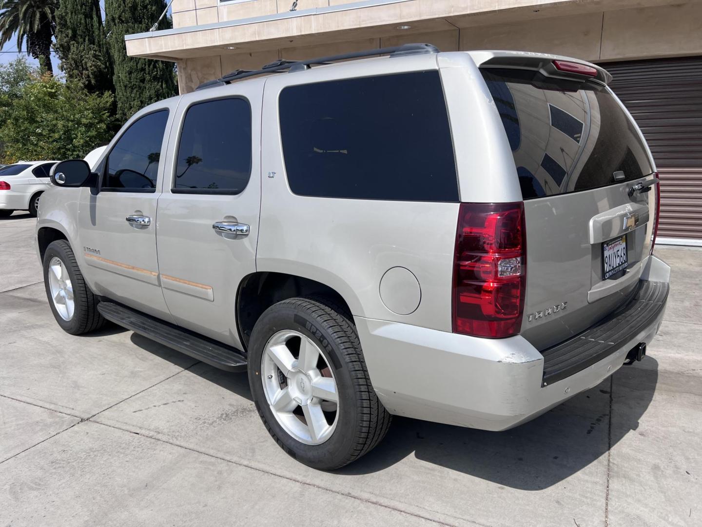 2008 Chevrolet Tahoe LS 2WD (1GNFC13008R) with an 5.3L V8 OHV 16V FFV engine, 4-Speed Automatic Overdrive transmission, located at 30 S. Berkeley Avenue, Pasadena, CA, 91107, (626) 248-7567, 34.145447, -118.109398 - 2008 Chevrolet Tahoe LT – Buy Here Pay Here – $995 Down – Bad Credit OK – Crown City Motors Pasadena Looking for a powerful and spacious SUV that’s affordable and reliable? Discover the 2008 Chevrolet Tahoe LT, available now at Crown City Motors in Pasadena with Buy Here Pay Here financin - Photo#2
