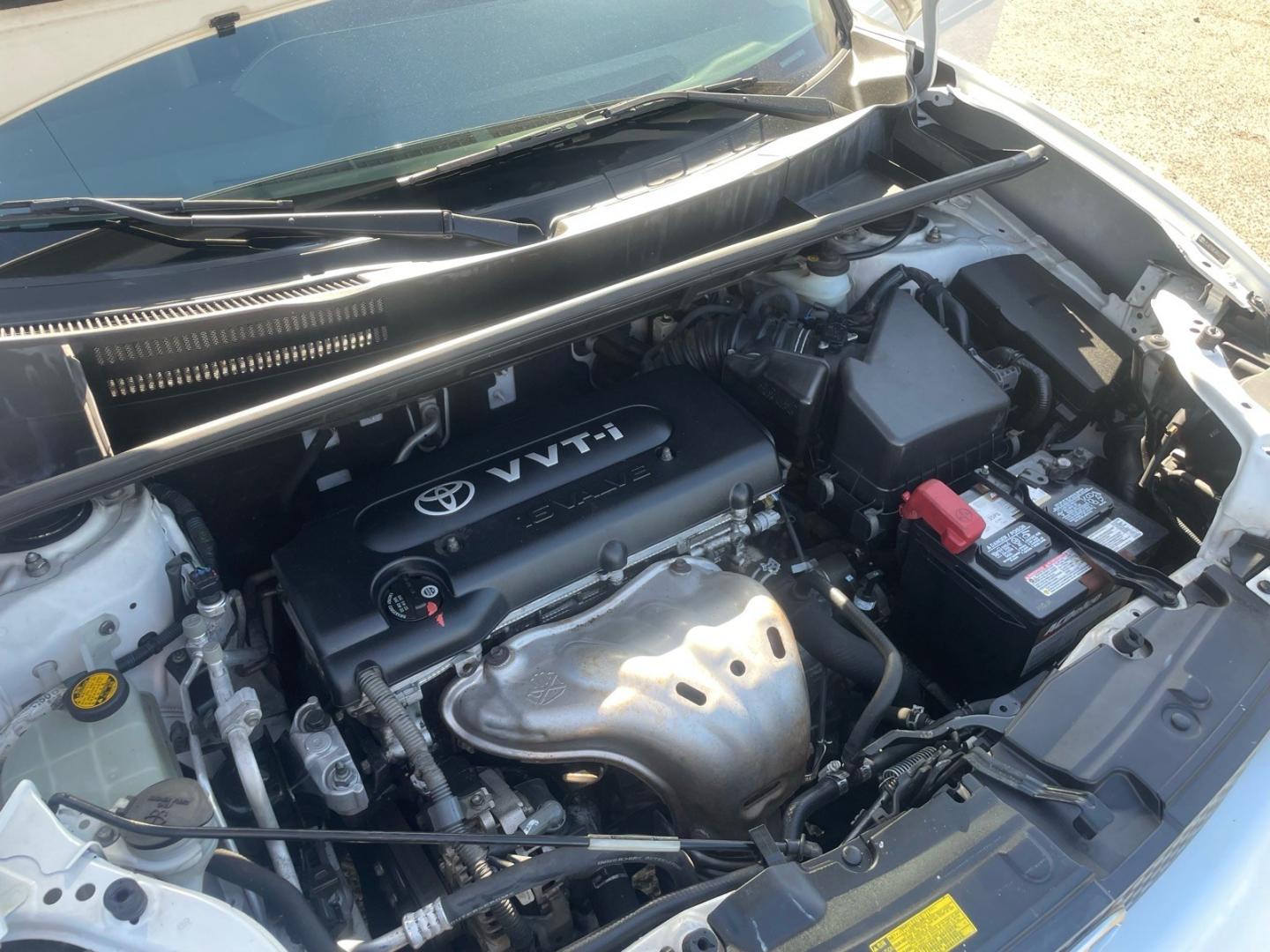 2008 Super White Scion xB Base (JTLKE50E081) with an 2.4L 2.4L I4 158hp 162ft. lbs. Sequential Electronic Fuel Injection engine, 4-Speed Automatic transmission, located at 800 Riverside Ave, Roseville, CA, 95678, 916-773-4549 & Toll Free: 866-719-4393, 38.732265, -121.291039 - CLEAN CARFAX- Photo#13