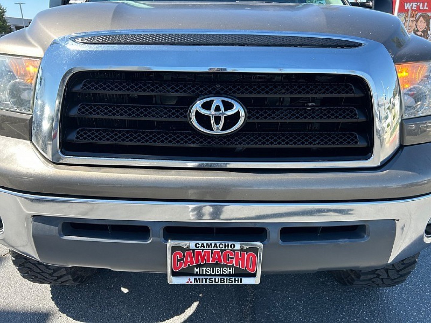 2009 Toyota Tundra 4WD (5TFBV54129X) with an V8 5.7 Liter engine, Automatic 6-Spd w/Overdrive transmission, located at 412 Auto Vista Drive, Palmdale, 93551, (661) 945-0620, 34.592636, -118.136681- Photo#8