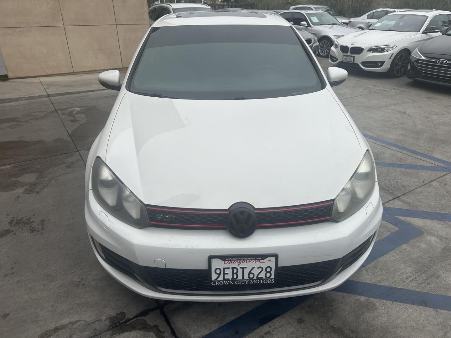 2010 White /Black Volkswagen GTI 2.0T Coupe PZEV (WVWFD7AJ9AW) with an 2.0L L4 DOHC 16V TURBO engine, Automatic transmission, located at 30 S. Berkeley Avenue, Pasadena, CA, 91107, (626) 248-7567, 34.145447, -118.109398 - Leather Seats! Moon-roof! This 2010 Volkswagen GTI 2.0T Coupe PZEV looks and drives well. This vehicle comes with a dealer 30 day / 1,000 Mile Warranty ( call us for details) and with Options up to 5 years / 100,000 Mile Warranty. Bad credit? We can help! We are the bank. Buy with confidence! All o - Photo#7