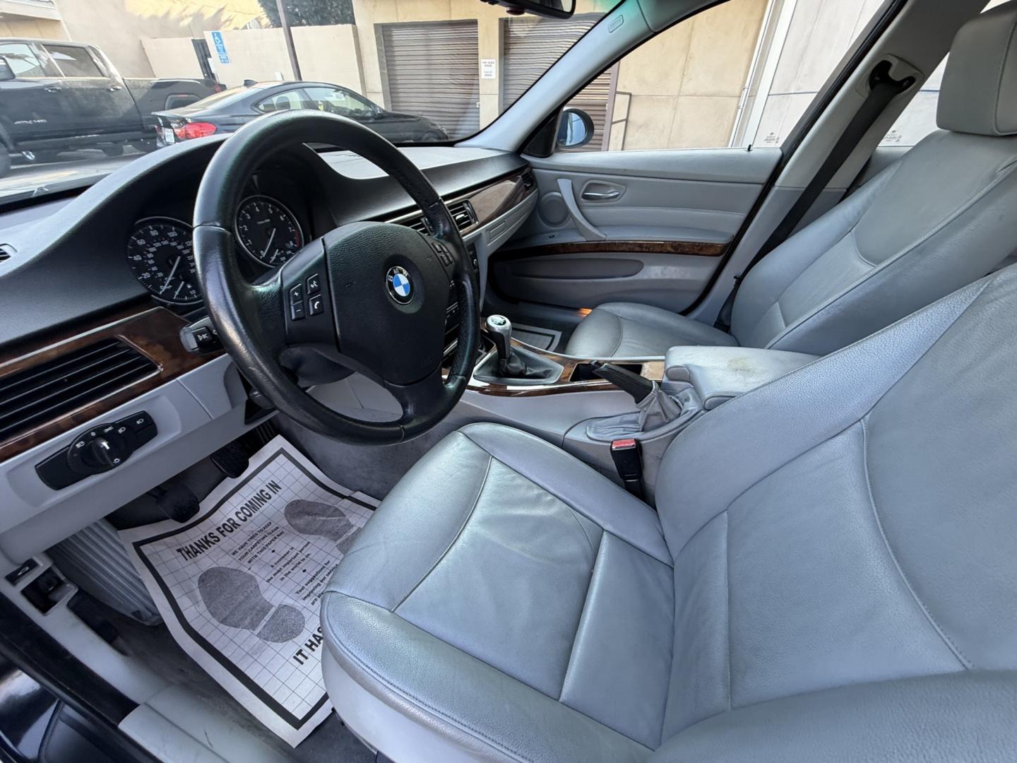 2010 /Tan BMW 3-Series 335i Coupe (WBAWB7C58AP) with an 3.0L L6 DOHC 24V engine, Automatic transmission, located at 30 S. Berkeley Avenue, Pasadena, CA, 91107, (626) 248-7567, 34.145447, -118.109398 - New tires! Twin Turbo! Leather Seats! Navigation! This 2010 BMW 3-Series 335i Coupe looks and drives good. - Photo#8