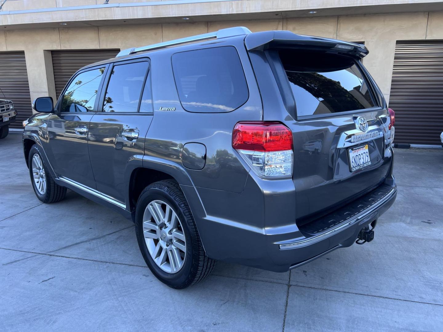 2010 Gray Toyota 4Runner Limited 2WD V6 (JTEZU5JR7A5) with an 4.0L V6 DOHC 24V engine, 5-Speed Automatic transmission, located at 30 S. Berkeley Avenue, Pasadena, CA, 91107, (626) 248-7567, 34.145447, -118.109398 - Crown City Motors is a used “Buy Here Pay Here” car dealer in Pasadena CA. “Buy Here Pay Here” financing, means that when you purchase your vehicle from our dealership, that you make the payments to the dealership as well. We do not need the banks approval to get you approved for a used auto - Photo#2