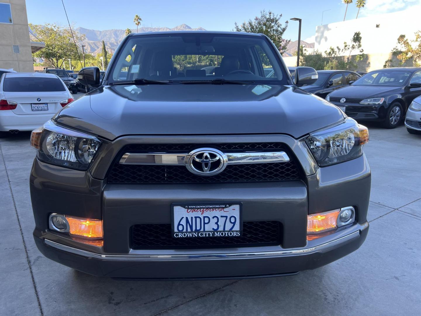2010 Gray Toyota 4Runner Limited 2WD V6 (JTEZU5JR7A5) with an 4.0L V6 DOHC 24V engine, 5-Speed Automatic transmission, located at 30 S. Berkeley Avenue, Pasadena, CA, 91107, (626) 248-7567, 34.145447, -118.109398 - Crown City Motors is a used “Buy Here Pay Here” car dealer in Pasadena CA. “Buy Here Pay Here” financing, means that when you purchase your vehicle from our dealership, that you make the payments to the dealership as well. We do not need the banks approval to get you approved for a used auto - Photo#7