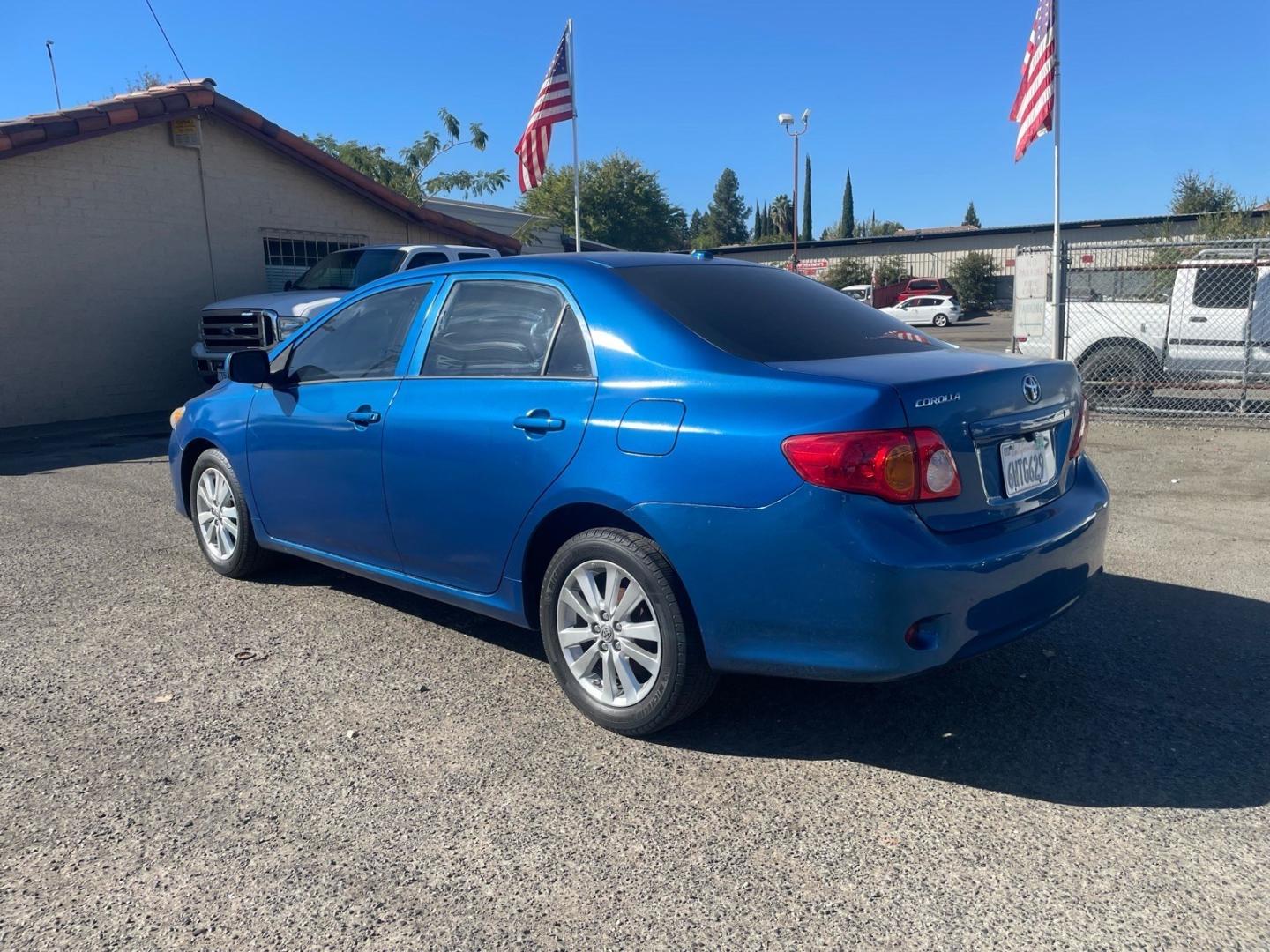 2010 Blue Streak Metallic Toyota Corolla LE (1NXBU4EE5AZ) with an 1.8L 1.8L I4 132hp 128ft. lbs. Sequential Multiport Fuel Injection engine, 4-Speed Automatic transmission, located at 800 Riverside Ave, Roseville, CA, 95678, 916-773-4549 & Toll Free: 866-719-4393, 38.732265, -121.291039- Photo#2