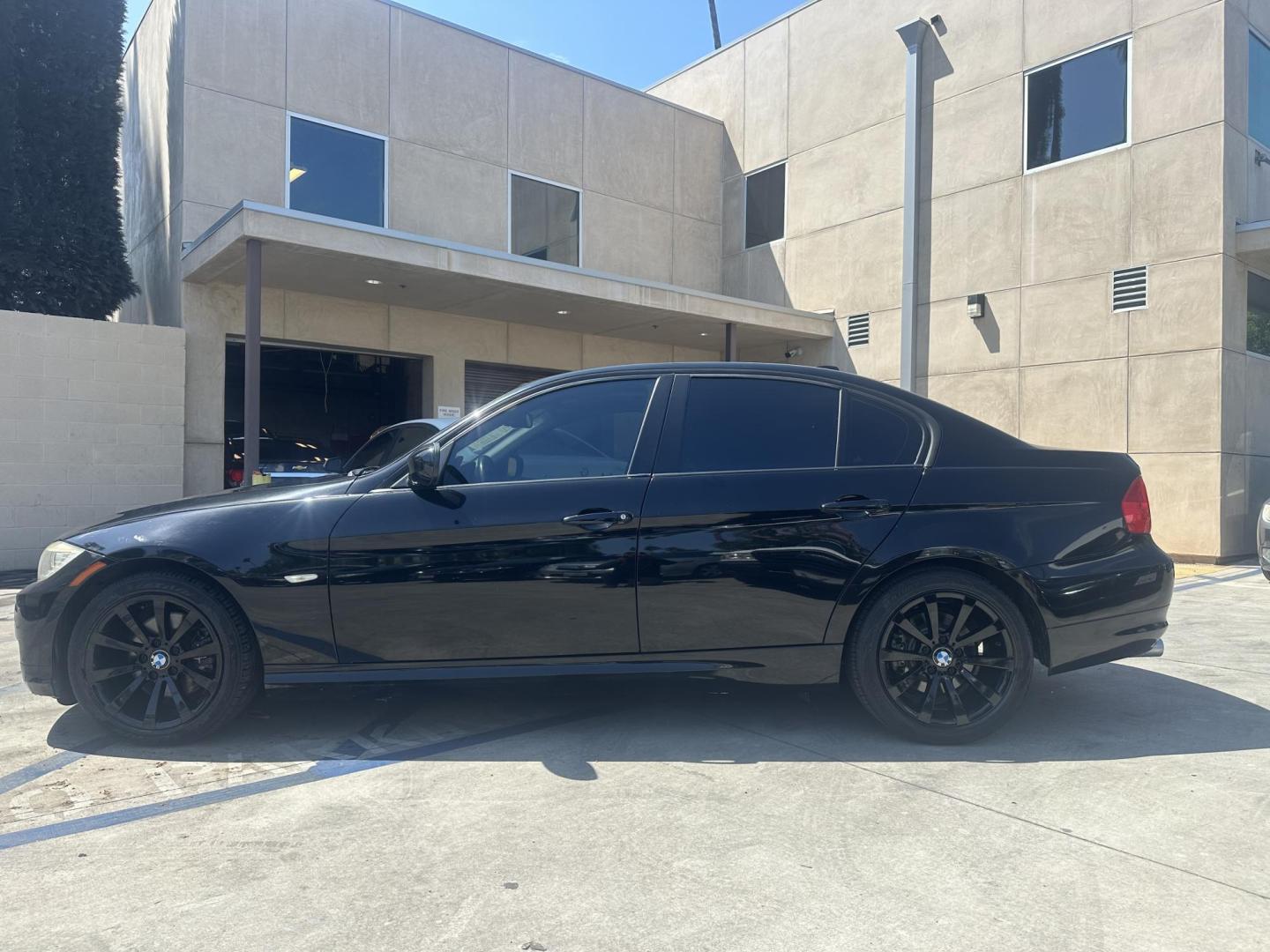 2011 Black Sapphire Metallic /BLACK BMW 3-Series leather (WBAPH5G57BN) with an Inline 6 engine, Automatic transmission, located at 30 S. Berkeley Avenue, Pasadena, CA, 91107, (626) 248-7567, 34.145447, -118.109398 - 2011 BMW 3-Series 328i SA SULEV – Black on Black Luxury with Premium Package | Buy Here Pay Here Pasadena Looking for a luxury sedan that delivers high performance, sleek design, and unmatched comfort—even if you have bad credit? Look no further than this 2011 BMW 3-Series 328i SA SULEV, now - Photo#1