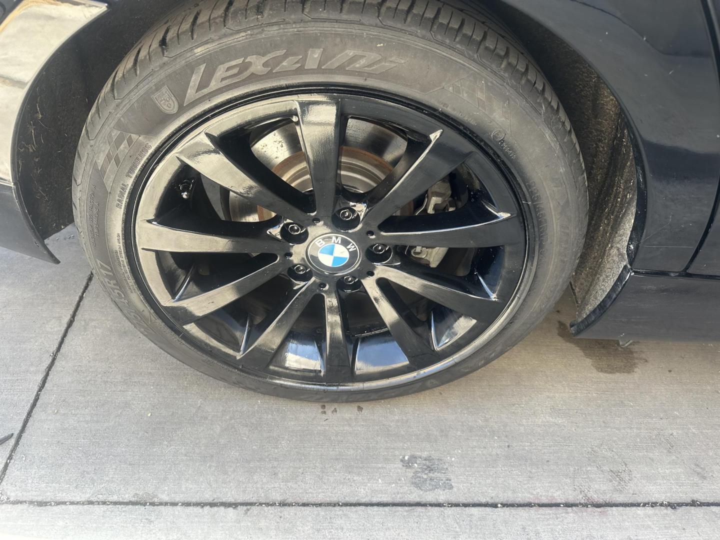 2011 Black Sapphire Metallic /BLACK BMW 3-Series leather (WBAPH5G57BN) with an Inline 6 engine, Automatic transmission, located at 30 S. Berkeley Avenue, Pasadena, CA, 91107, (626) 248-7567, 34.145447, -118.109398 - 2011 BMW 3-Series 328i SA SULEV – Black on Black Luxury with Premium Package | Buy Here Pay Here Pasadena Looking for a luxury sedan that delivers high performance, sleek design, and unmatched comfort—even if you have bad credit? Look no further than this 2011 BMW 3-Series 328i SA SULEV, now - Photo#21