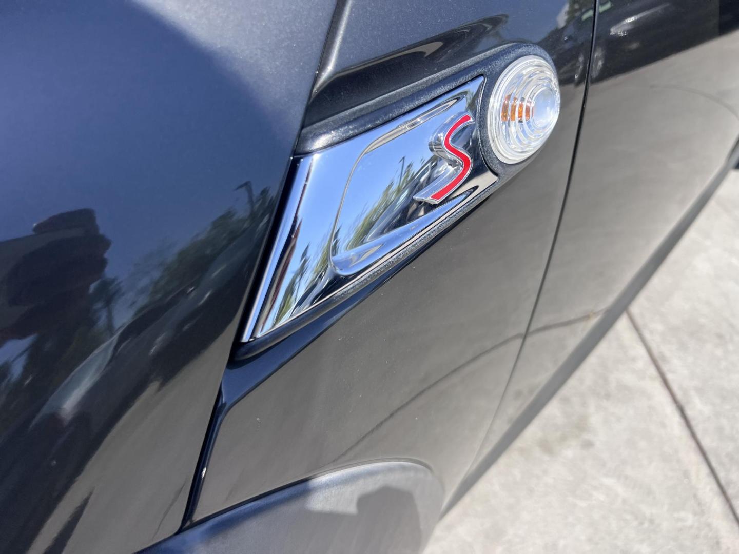 2011 Mineral Gray Metallic /Black Mini Clubman S (WMWZG3C51BT) with an 1.6L L4 DOHC 16V TURBO engine, Manual transmission, located at 30 S. Berkeley Avenue, Pasadena, CA, 91107, (626) 248-7567, 34.145447, -118.109398 - Ready to add a touch of fun and personality to your daily drive in Pasadena, CA? Check out this charming 2011 Mini Cooper Clubman, now available at Crown City Motors, located at 30 S Berkeley Ave, Pasadena, CA 91107. As a leading buy here pay here dealer, we’re excited to offer this quirky yet pra - Photo#10