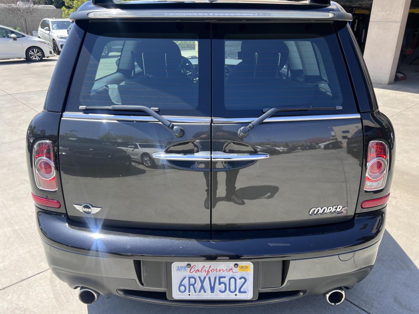 2011 Mineral Gray Metallic /Black Mini Clubman S (WMWZG3C51BT) with an 1.6L L4 DOHC 16V TURBO engine, Manual transmission, located at 30 S. Berkeley Avenue, Pasadena, CA, 91107, (626) 248-7567, 34.145447, -118.109398 - Ready to add a touch of fun and personality to your daily drive in Pasadena, CA? Check out this charming 2011 Mini Cooper Clubman, now available at Crown City Motors, located at 30 S Berkeley Ave, Pasadena, CA 91107. As a leading buy here pay here dealer, we’re excited to offer this quirky yet pra - Photo#4