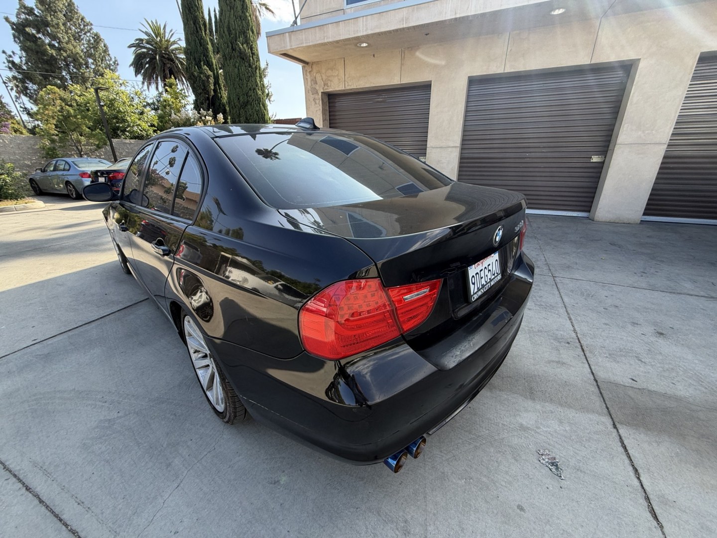 2011 Black /tan BMW 3-Series 328i (WBAPH7C58BE) with an 3.0L L6 DOHC 24V engine, located at 30 S. Berkeley Avenue, Pasadena, CA, 91107, (626) 248-7567, 34.145447, -118.109398 - New Tire! Leather Interior! Looks and Drives Good! Bad credit? We can help! We are the bank. All our cars are thoroughly inspected and reconditioned by our technicians. FREE CARFAX report. Stop by or call to speak with our friendly staff. Whether you have bad credit, no credit, bankruptcy, or repo- Photo#1