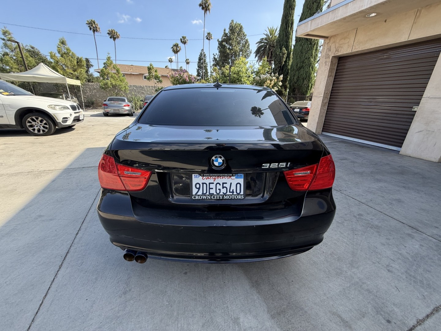 2011 Black /tan BMW 3-Series 328i (WBAPH7C58BE) with an 3.0L L6 DOHC 24V engine, located at 30 S. Berkeley Avenue, Pasadena, CA, 91107, (626) 248-7567, 34.145447, -118.109398 - New Tire! Leather Interior! Looks and Drives Good! Bad credit? We can help! We are the bank. All our cars are thoroughly inspected and reconditioned by our technicians. FREE CARFAX report. Stop by or call to speak with our friendly staff. Whether you have bad credit, no credit, bankruptcy, or repo- Photo#2