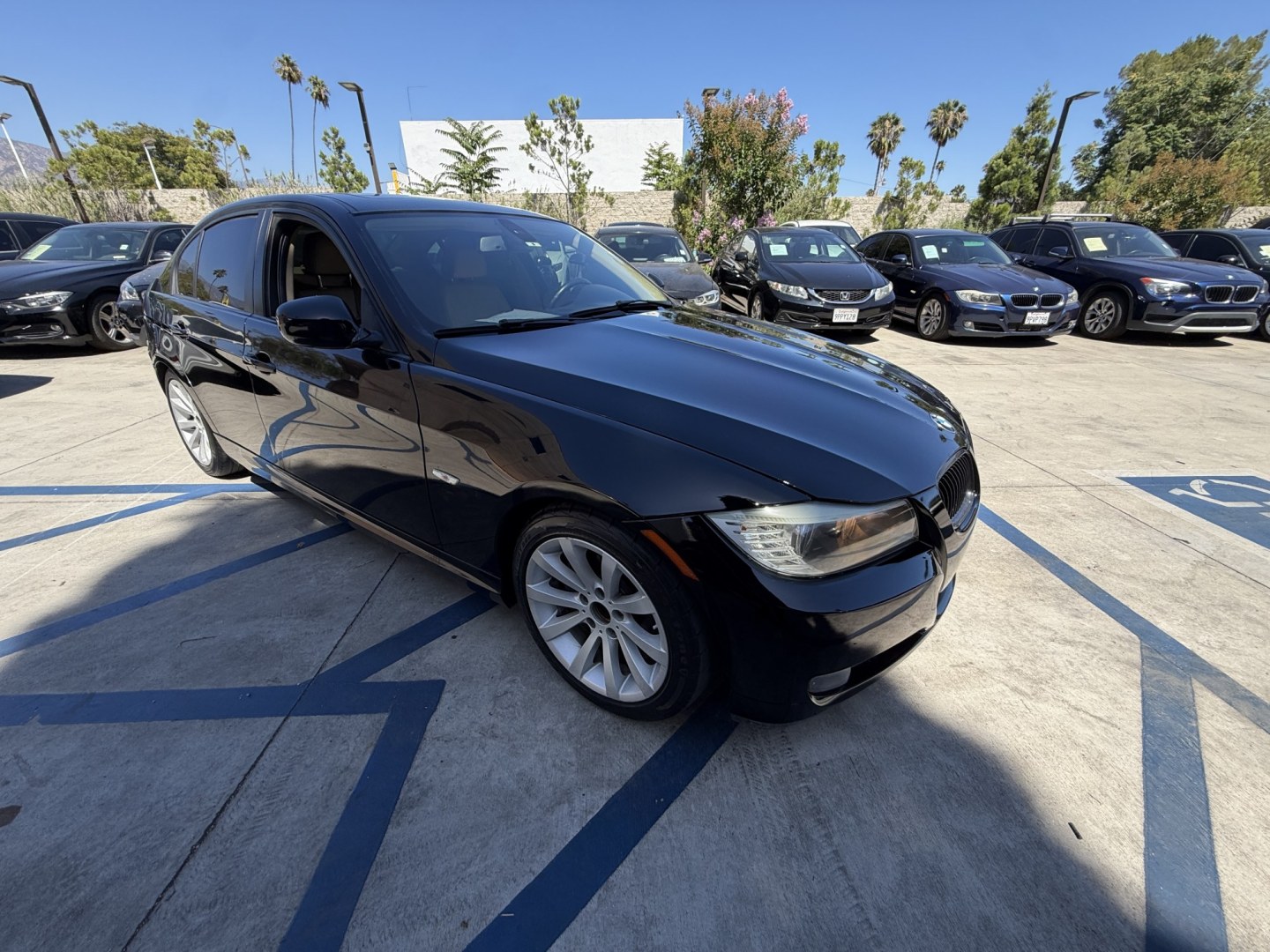 2011 Black /tan BMW 3-Series 328i (WBAPH7C58BE) with an 3.0L L6 DOHC 24V engine, located at 30 S. Berkeley Avenue, Pasadena, CA, 91107, (626) 248-7567, 34.145447, -118.109398 - New Tire! Leather Interior! Looks and Drives Good! Bad credit? We can help! We are the bank. All our cars are thoroughly inspected and reconditioned by our technicians. FREE CARFAX report. Stop by or call to speak with our friendly staff. Whether you have bad credit, no credit, bankruptcy, or repo- Photo#11