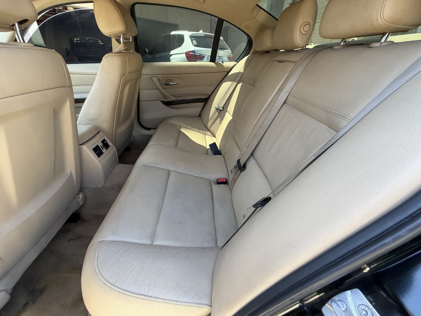 2011 Black /tan BMW 3-Series 328i (WBAPH7C58BE) with an 3.0L L6 DOHC 24V engine, located at 30 S. Berkeley Avenue, Pasadena, CA, 91107, (626) 248-7567, 34.145447, -118.109398 - New Tire! Leather Interior! Looks and Drives Good! Bad credit? We can help! We are the bank. All our cars are thoroughly inspected and reconditioned by our technicians. FREE CARFAX report. Stop by or call to speak with our friendly staff. Whether you have bad credit, no credit, bankruptcy, or repo- Photo#13