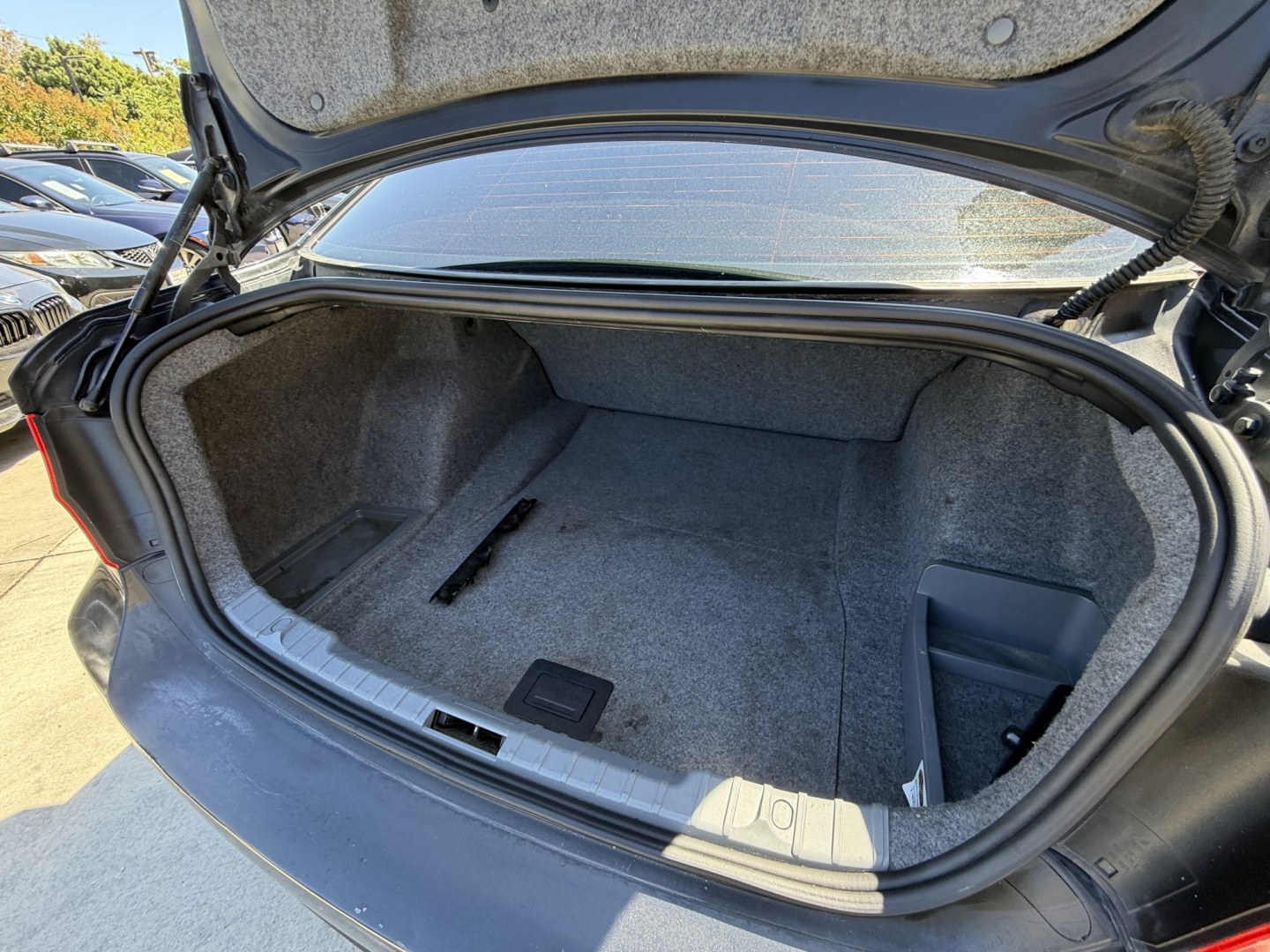 2011 Black /tan BMW 3-Series 328i (WBAPH7C58BE) with an 3.0L L6 DOHC 24V engine, located at 30 S. Berkeley Avenue, Pasadena, CA, 91107, (626) 248-7567, 34.145447, -118.109398 - New Tire! Leather Interior! Looks and Drives Good! Bad credit? We can help! We are the bank. All our cars are thoroughly inspected and reconditioned by our technicians. FREE CARFAX report. Stop by or call to speak with our friendly staff. Whether you have bad credit, no credit, bankruptcy, or repo- Photo#17