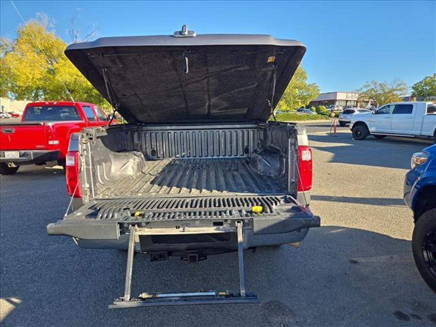 2011 Sterling Grey Metallic Ford F-250 Super Duty Lariat (1FT7W29F1BE) with an 6.7L Power Stroke 6.7L Biodiesel Turbo V8 400hp 800ft. lbs. Common Rail Direct Injection engine, 6-Speed Shiftable Automatic transmission, located at 800 Riverside Ave, Roseville, CA, 95678, 916-773-4549 & Toll Free: 866-719-4393, 38.732265, -121.291039 - DIESEL CREW CAB 4X4 FX4 LOW MILES 1 OWNER - Photo#11