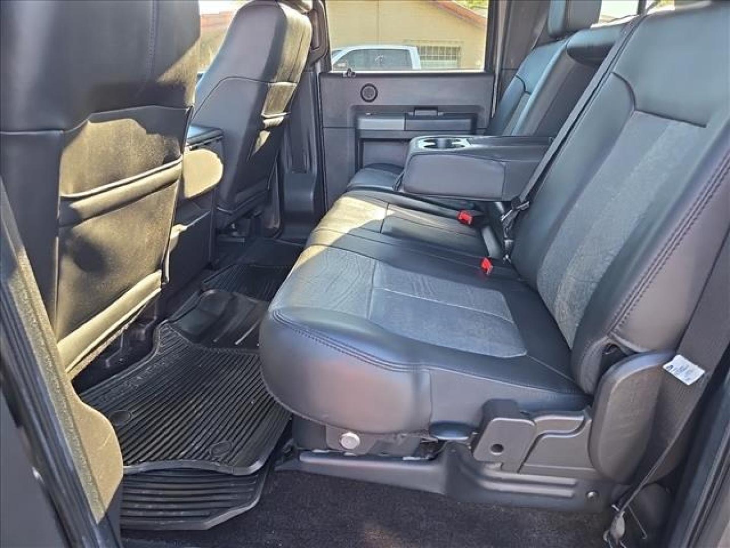 2011 Sterling Grey Metallic Ford F-250 Super Duty Lariat (1FT7W29F1BE) with an 6.7L Power Stroke 6.7L Biodiesel Turbo V8 400hp 800ft. lbs. Common Rail Direct Injection engine, 6-Speed Shiftable Automatic transmission, located at 800 Riverside Ave, Roseville, CA, 95678, 916-773-4549 & Toll Free: 866-719-4393, 38.732265, -121.291039 - DIESEL CREW CAB 4X4 FX4 LOW MILES 1 OWNER - Photo#15