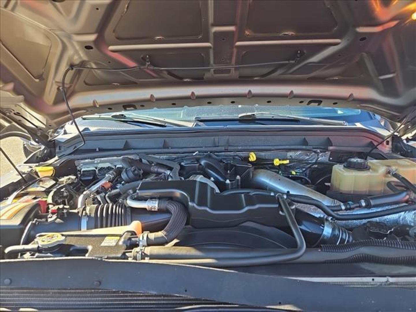 2011 Sterling Grey Metallic Ford F-250 Super Duty Lariat (1FT7W29F1BE) with an 6.7L Power Stroke 6.7L Biodiesel Turbo V8 400hp 800ft. lbs. Common Rail Direct Injection engine, 6-Speed Shiftable Automatic transmission, located at 800 Riverside Ave, Roseville, CA, 95678, 916-773-4549 & Toll Free: 866-719-4393, 38.732265, -121.291039 - DIESEL CREW CAB 4X4 FX4 LOW MILES 1 OWNER - Photo#18