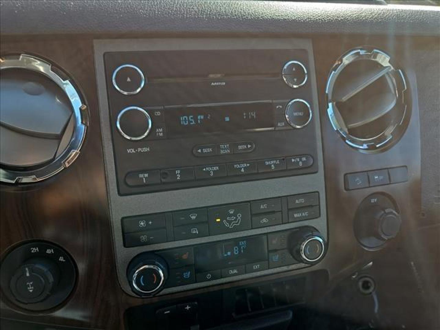 2011 Sterling Grey Metallic Ford F-250 Super Duty Lariat (1FT7W2BT1BE) with an 6.7L Power Stroke 6.7L Biodiesel Turbo V8 400hp 800ft. lbs. Common Rail Direct Injection engine, 6-Speed Shiftable Automatic transmission, located at 800 Riverside Ave, Roseville, CA, 95678, 916-773-4549 & Toll Free: 866-719-4393, 38.732265, -121.291039 - DIESEL CREW CAB 4X4 FX4 LARIAT ONE OWNER LOW MILES - Photo#12