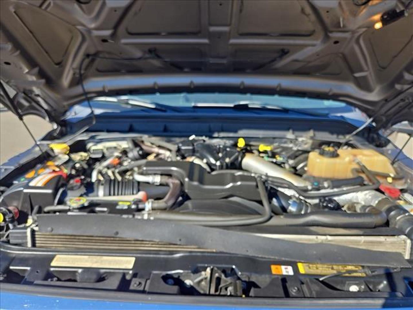 2011 Sterling Grey Metallic Ford F-250 Super Duty Lariat (1FT7W2BT1BE) with an 6.7L Power Stroke 6.7L Biodiesel Turbo V8 400hp 800ft. lbs. Common Rail Direct Injection engine, 6-Speed Shiftable Automatic transmission, located at 800 Riverside Ave, Roseville, CA, 95678, 916-773-4549 & Toll Free: 866-719-4393, 38.732265, -121.291039 - DIESEL CREW CAB 4X4 FX4 LARIAT ONE OWNER LOW MILES - Photo#17