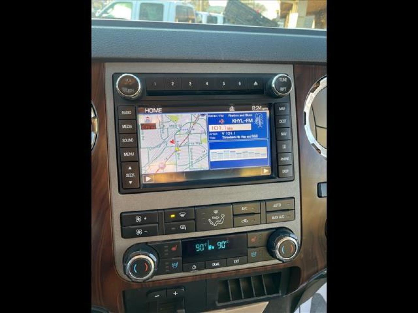 2011 Oxford White/Sterling Grey Ford F-350 Super Duty Lariat (1FT8X3BT9BE) with an 6.7L Power Stroke 6.7L Biodiesel Turbo V8 400hp 800ft. lbs. Common Rail Direct Injection engine, 6-Speed Shiftable Automatic transmission, located at 800 Riverside Ave, Roseville, CA, 95678, 916-773-4549 & Toll Free: 866-719-4393, 38.732265, -121.291039 - DIESEL SUPER CAB 4X4 LARIAT ONE OWNER SERVICE RECORDS ON CLEAN CARFAX - Photo#1