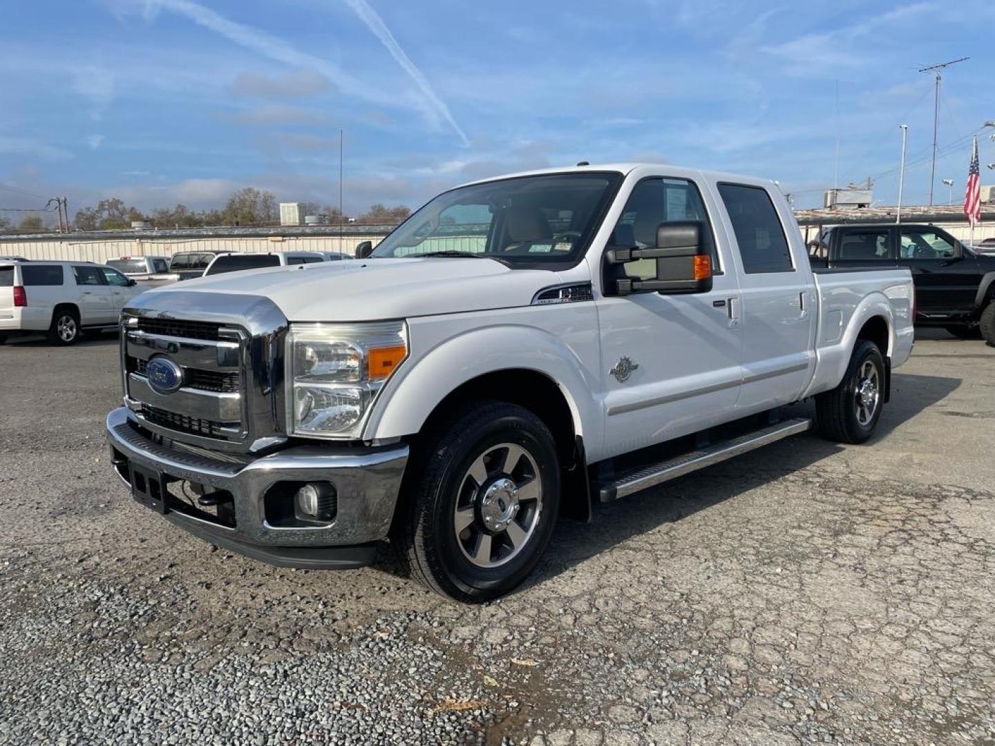 2011 Oxford White Ford F-250 Super Duty Lariat (1FT7W2AT2BE) with an 6.7L Power Stroke 6.7L Biodiesel Turbo V8 400hp 800ft. lbs. Common Rail Direct Injection engine, 6-Speed Shiftable Automatic transmission, located at 800 Riverside Ave, Roseville, CA, 95678, 916-773-4549 & Toll Free: 866-719-4393, 38.732265, -121.291039 - DIESEL CREW CAB LARIAT LOW MILES - Photo#0