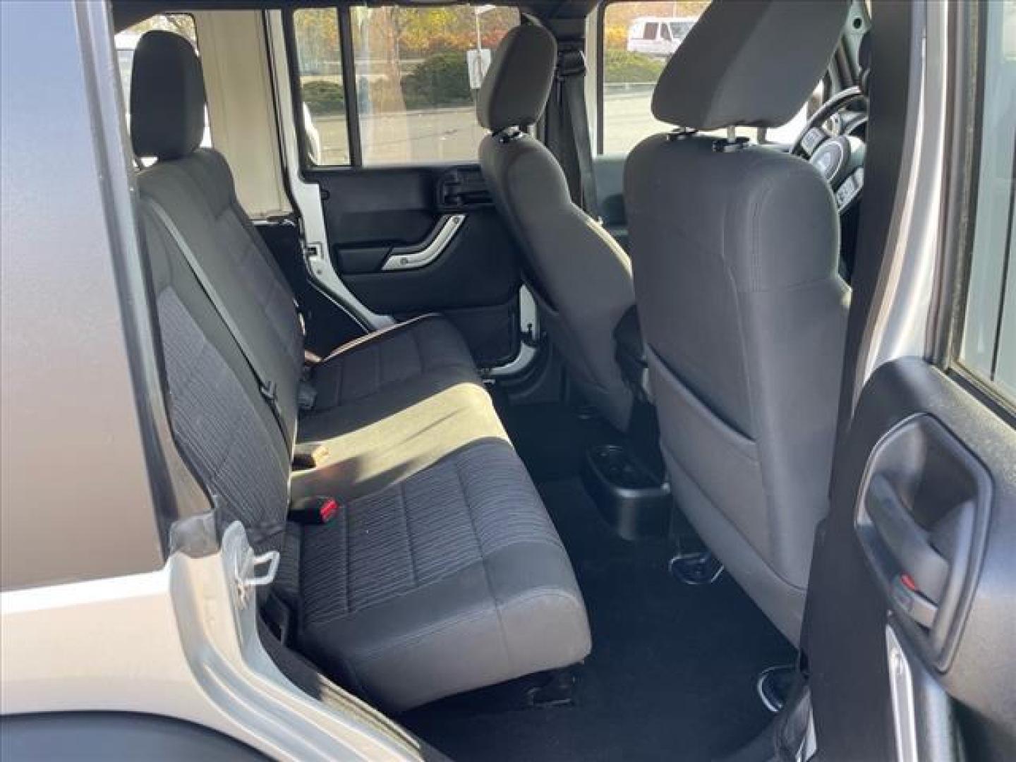 2011 Bright Silver Metallic Clear Coat Jeep Wrangler Unlimited Rubicon (1J4BA6H18BL) with an 3.8L 3.8L V6 202hp 237ft. lbs. Sequential Multiport Fuel Injection engine, 4-Speed Automatic transmission, located at 800 Riverside Ave, Roseville, CA, 95678, 916-773-4549 & Toll Free: 866-719-4393, 38.732265, -121.291039 - 4X4 UNLIMITED RUBICON HARD TOP - Photo#15