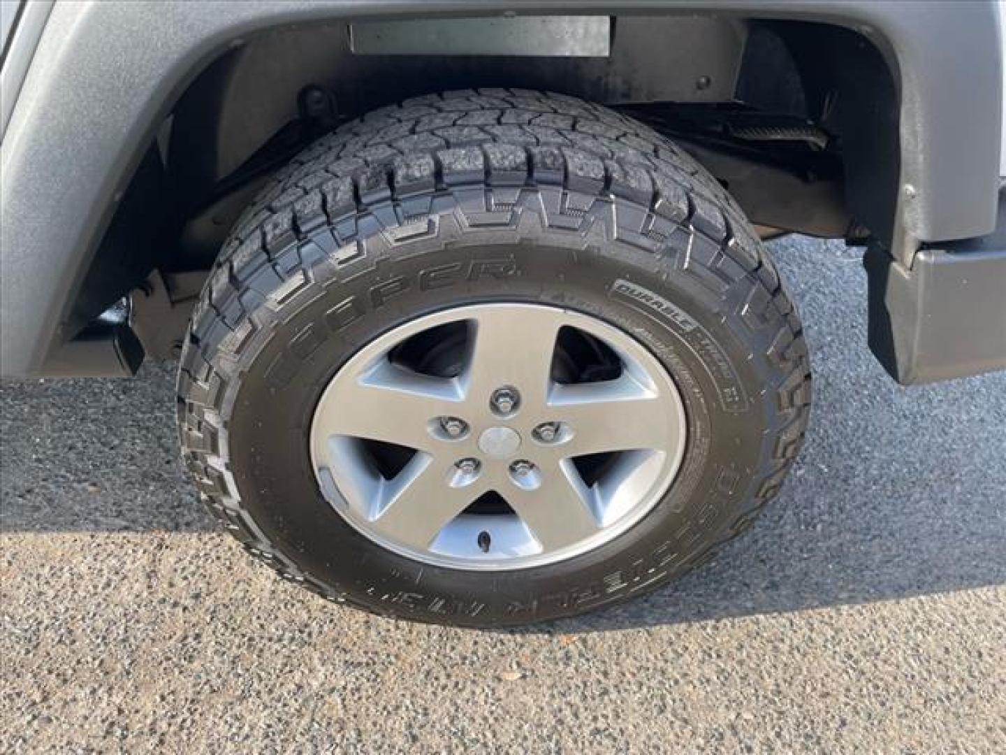 2011 Bright Silver Metallic Clear Coat Jeep Wrangler Unlimited Rubicon (1J4BA6H18BL) with an 3.8L 3.8L V6 202hp 237ft. lbs. Sequential Multiport Fuel Injection engine, 4-Speed Automatic transmission, located at 800 Riverside Ave, Roseville, CA, 95678, 916-773-4549 & Toll Free: 866-719-4393, 38.732265, -121.291039 - 4X4 UNLIMITED RUBICON HARD TOP - Photo#7